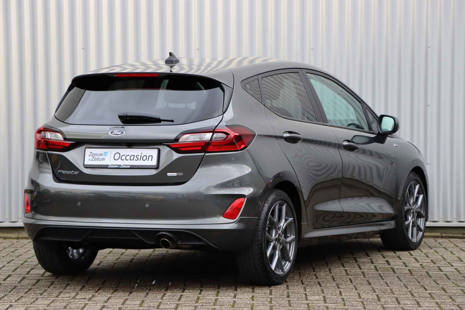 Ford Fiesta 1.0 EcoBoost Hybrid ST-Line X Automaat | Winterpack | Cruise Control | Navigatie | Achteruitrijcamera | Privacy Glass | Apple Carplay/Android Auto | - 7/35