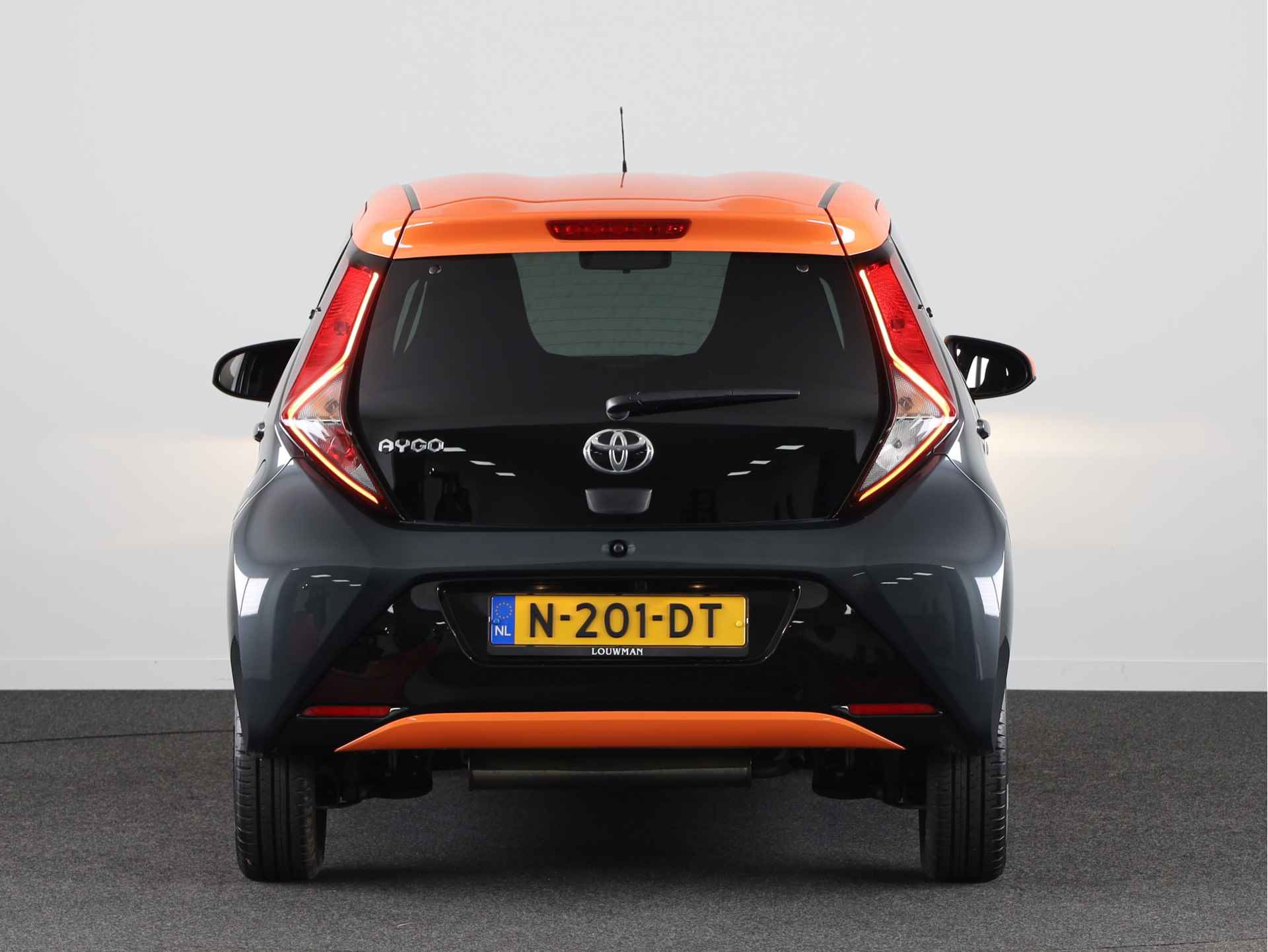 Toyota Aygo 1.0 VVT-i x-JBL | Climate Control | 15' Velgen | Apple Carplay/Android Auto | - 24/34