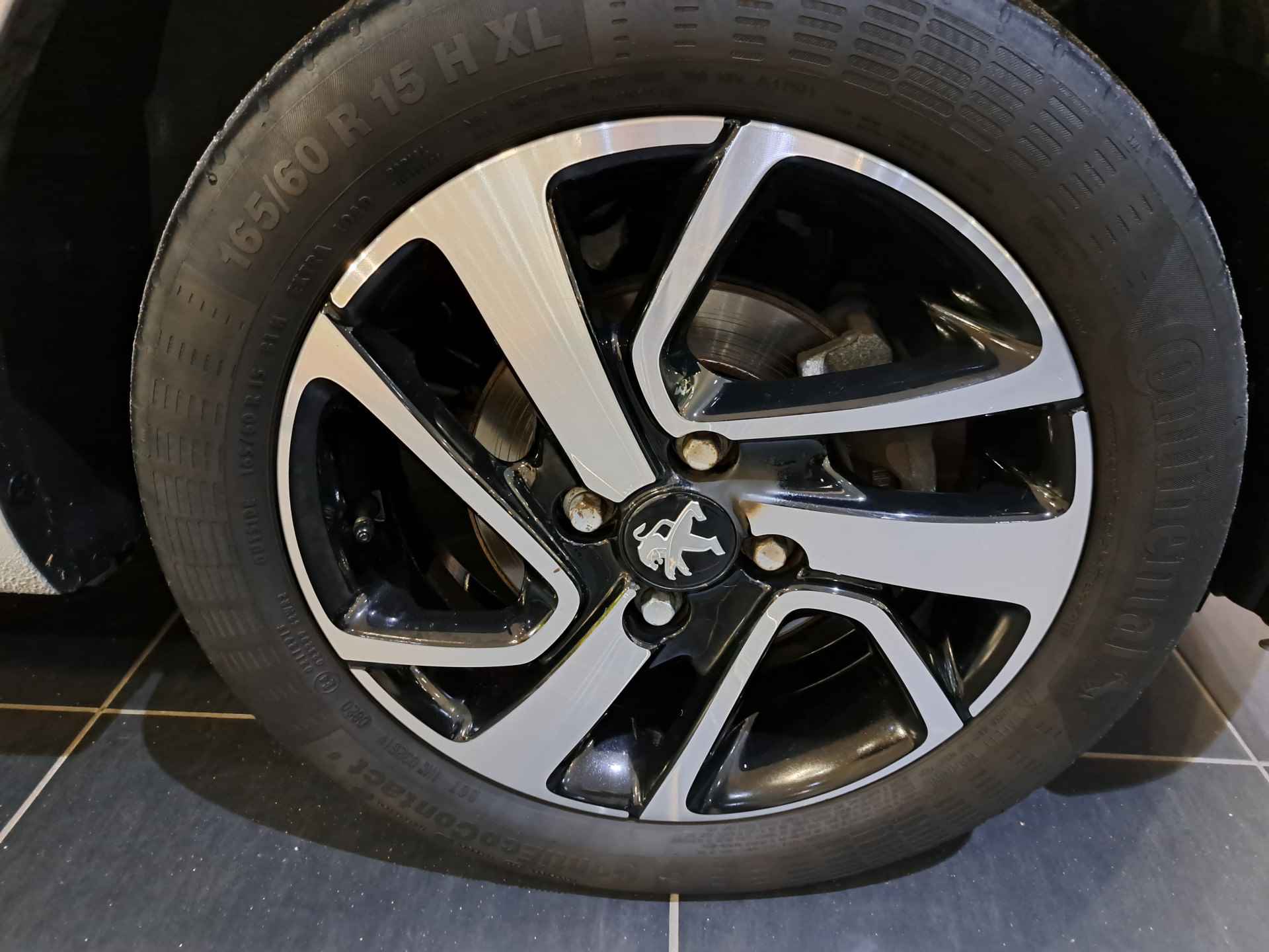 Peugeot 108 1.0 e-VTi Allure | Apple Carplay/Android Auto | lichtmetalen velgen | camera | incl. Bovag rijklaarpakket met 12 maanden garantie | - 10/19