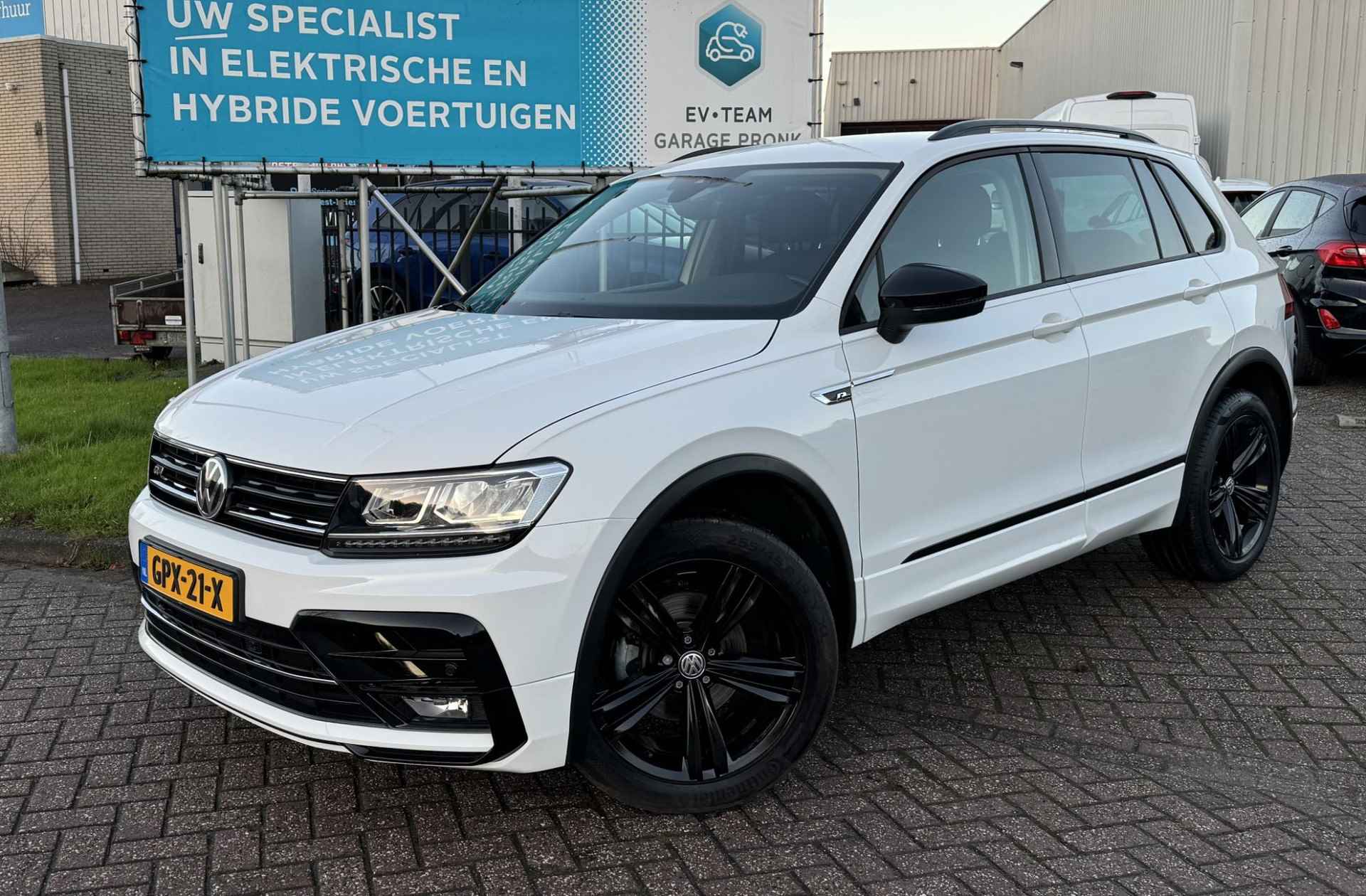 Volkswagen Tiguan Virtual Cockpit 1.5 TSI Comfortline R-LINE CARPLAY/VIRTUAL COCKPIT - 3/29