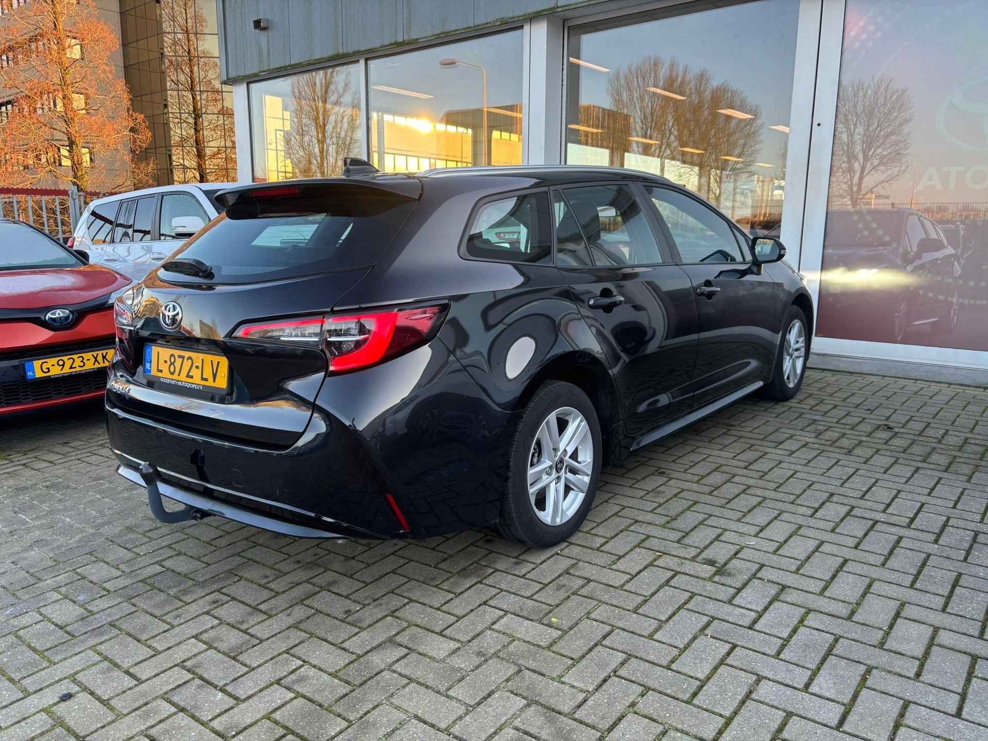 Toyota Corolla Touring Sports 1.2 Turbo Active | 1.300KG Trekgewicht | Trekhaak | Navigatie | Scherp Private Lease voorstel mogelijk | - 12/30