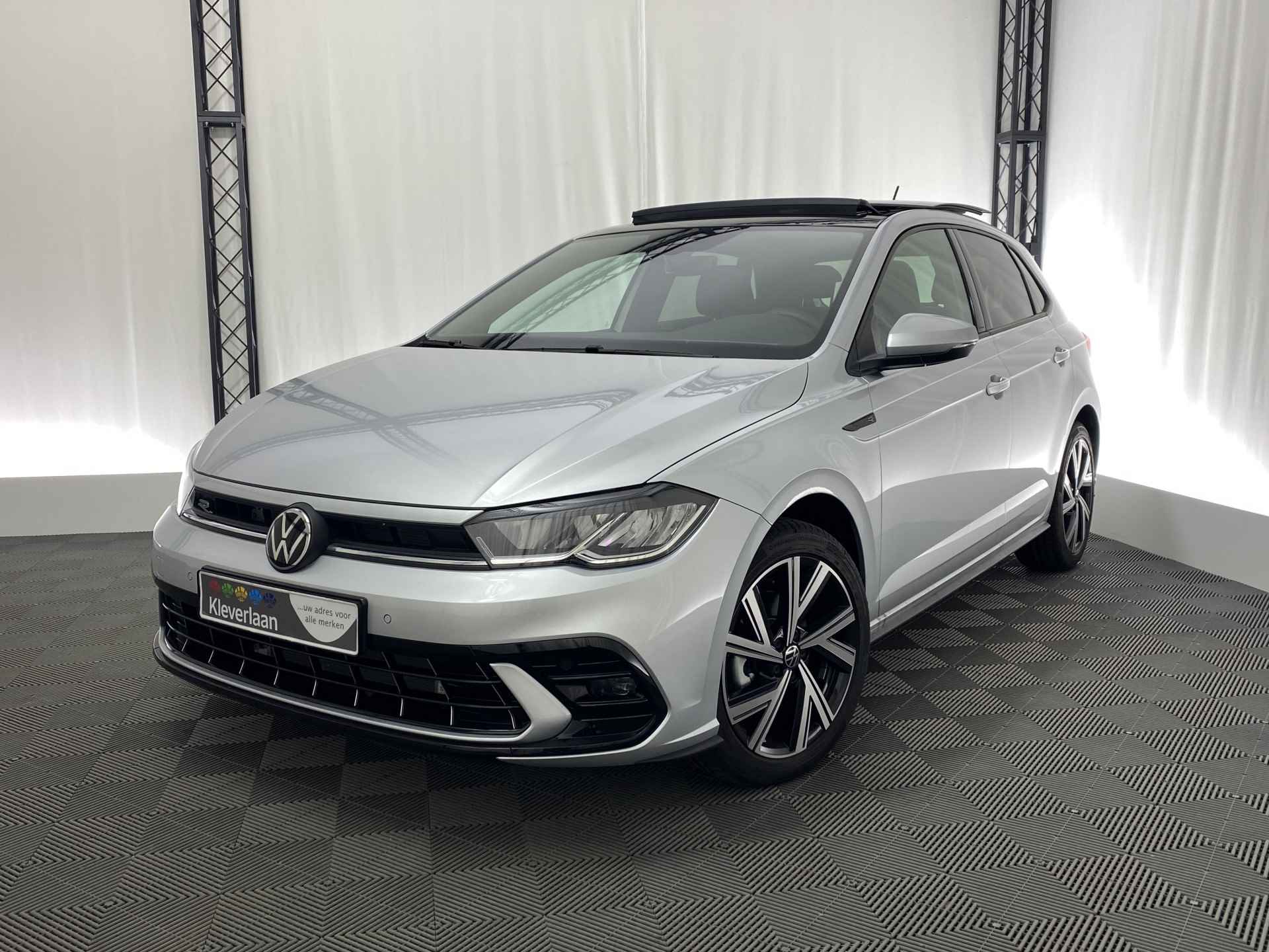 Volkswagen Polo 1.0 TSI R-Line Automaat | Apple Carplay | Pano-Dak | Navi | ACC | Stoelverw. | - 2/41