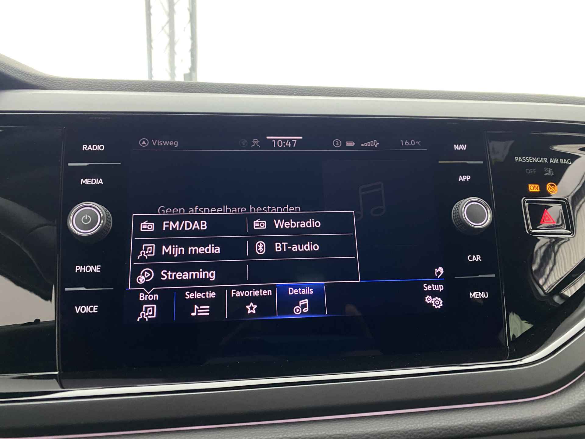 Volkswagen Polo 1.0 TSI R-Line Automaat | Apple Carplay | Pano-Dak | Navi | ACC | Stoelverw. | - 27/41