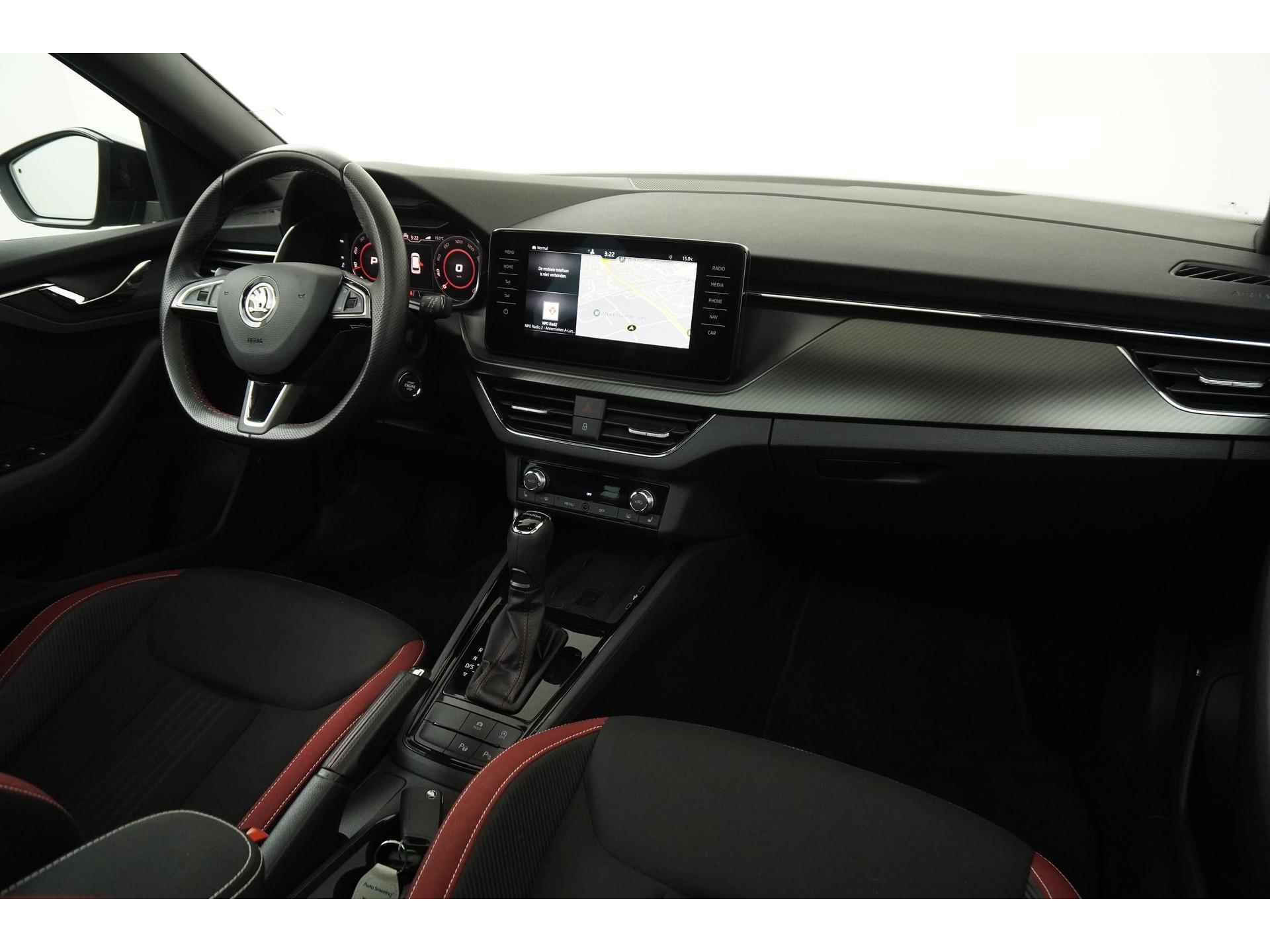 Škoda Kamiq 1.5 TSI ACT Monte Carlo DSG | Virtual Cockpit | Panoramadak | Zondag Open! - 2/49
