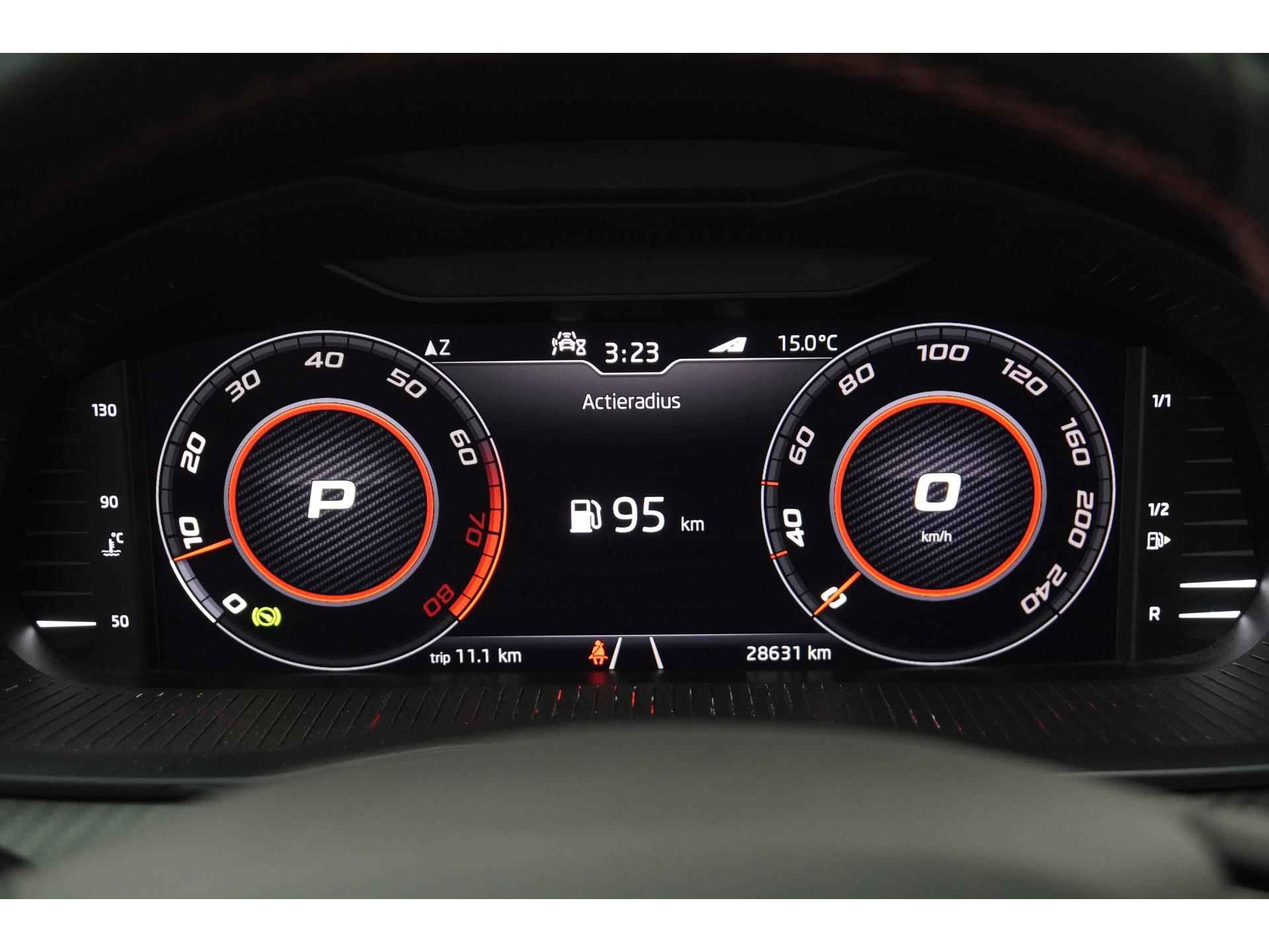 Škoda Kamiq 1.5 TSI ACT Monte Carlo DSG | Virtual Cockpit | Panoramadak | Zondag Open! - 9/49