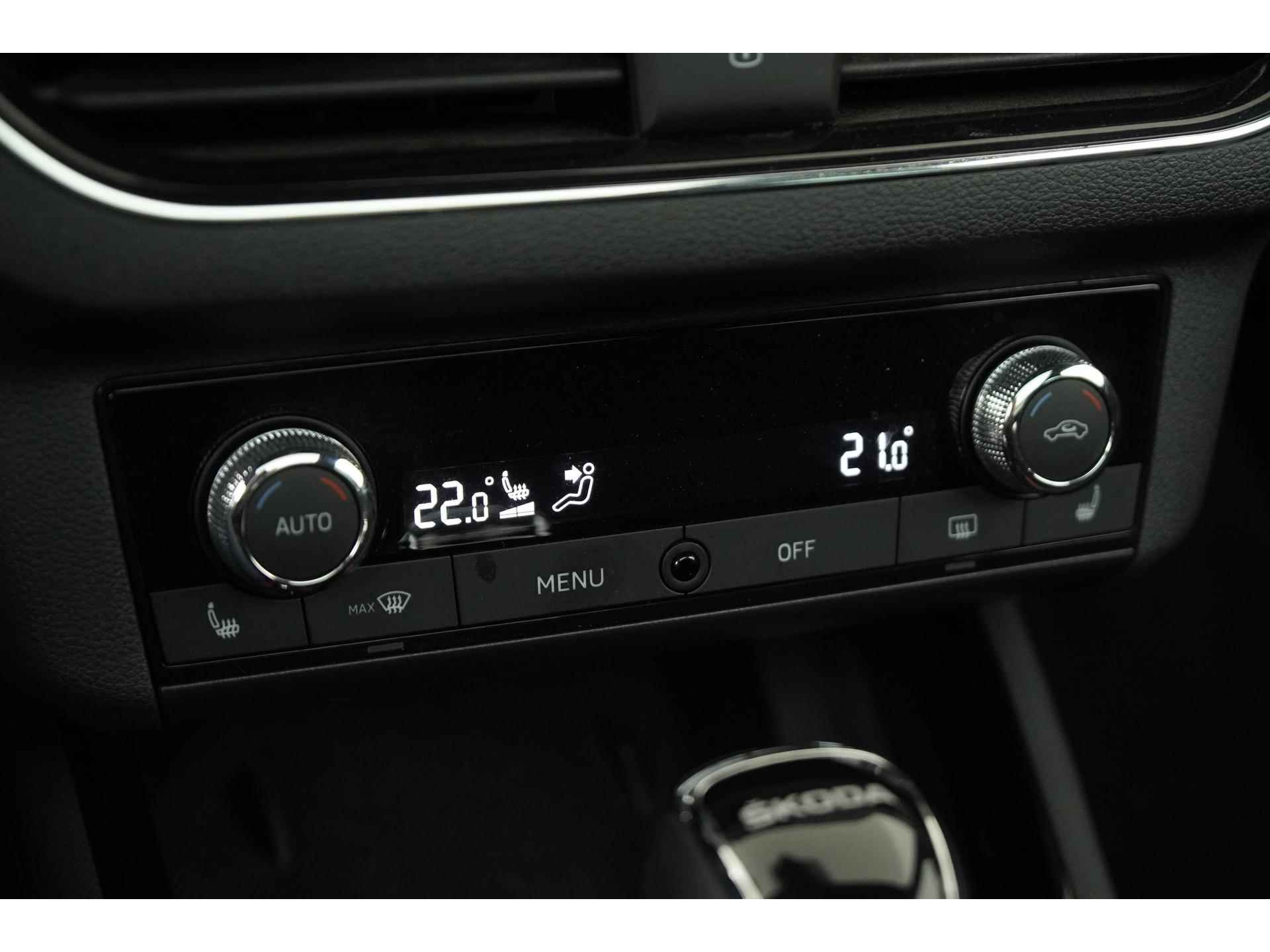 Škoda Kamiq 1.5 TSI ACT Monte Carlo DSG | Virtual Cockpit | Panoramadak | Zondag Open! - 11/49