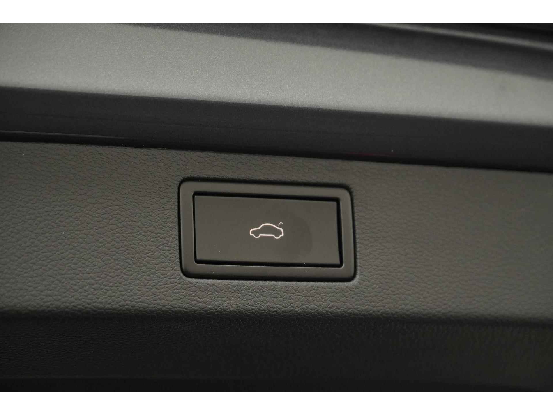 Škoda Kamiq 1.5 TSI ACT Monte Carlo DSG | Virtual Cockpit | Panoramadak | Zondag Open! - 27/49