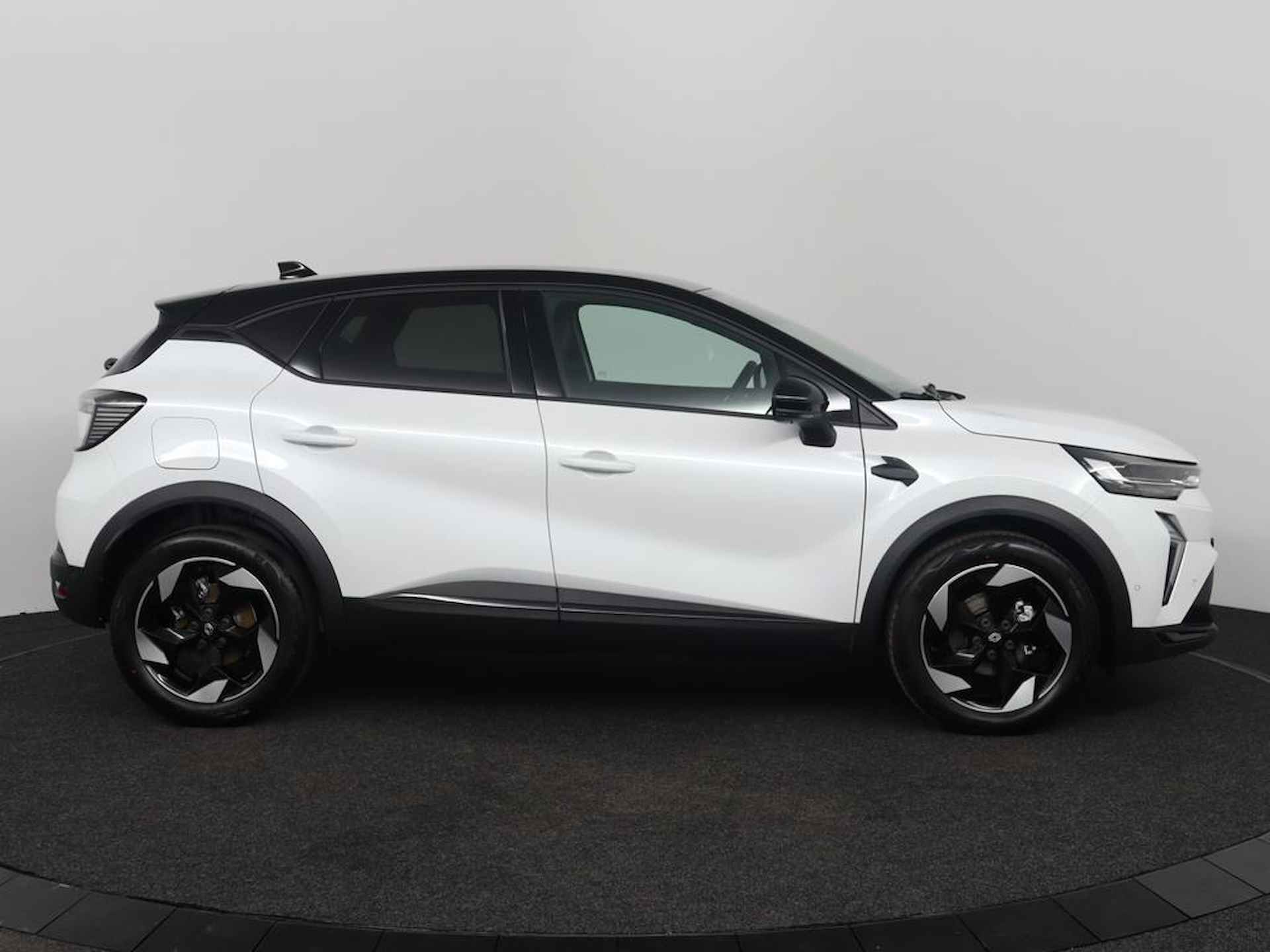 Renault Captur 1.3 Mild Hybrid 140 techno - 10/39