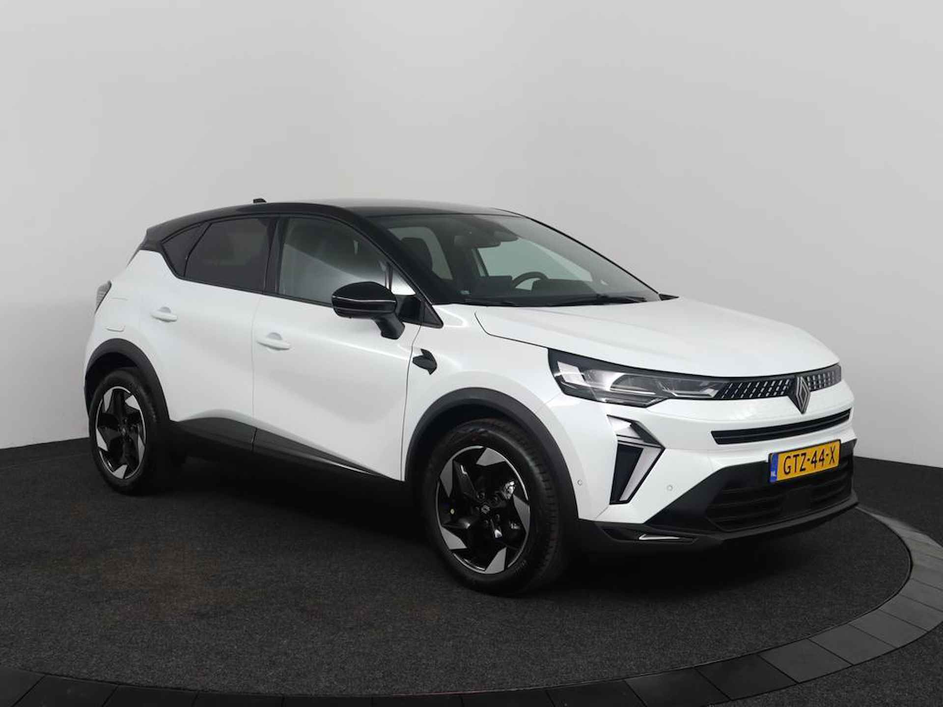 Renault Captur 1.3 Mild Hybrid 140 techno - 11/39