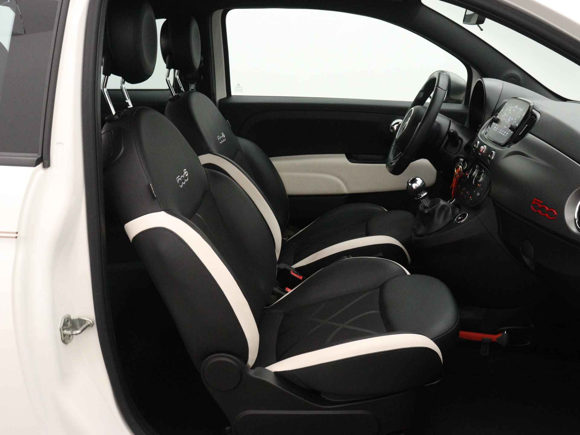 Fiat 500 0.9 TwinAir Turbo Sport | Navigatie | Climate Control | Beats audio | LM Velgen | - 30/43