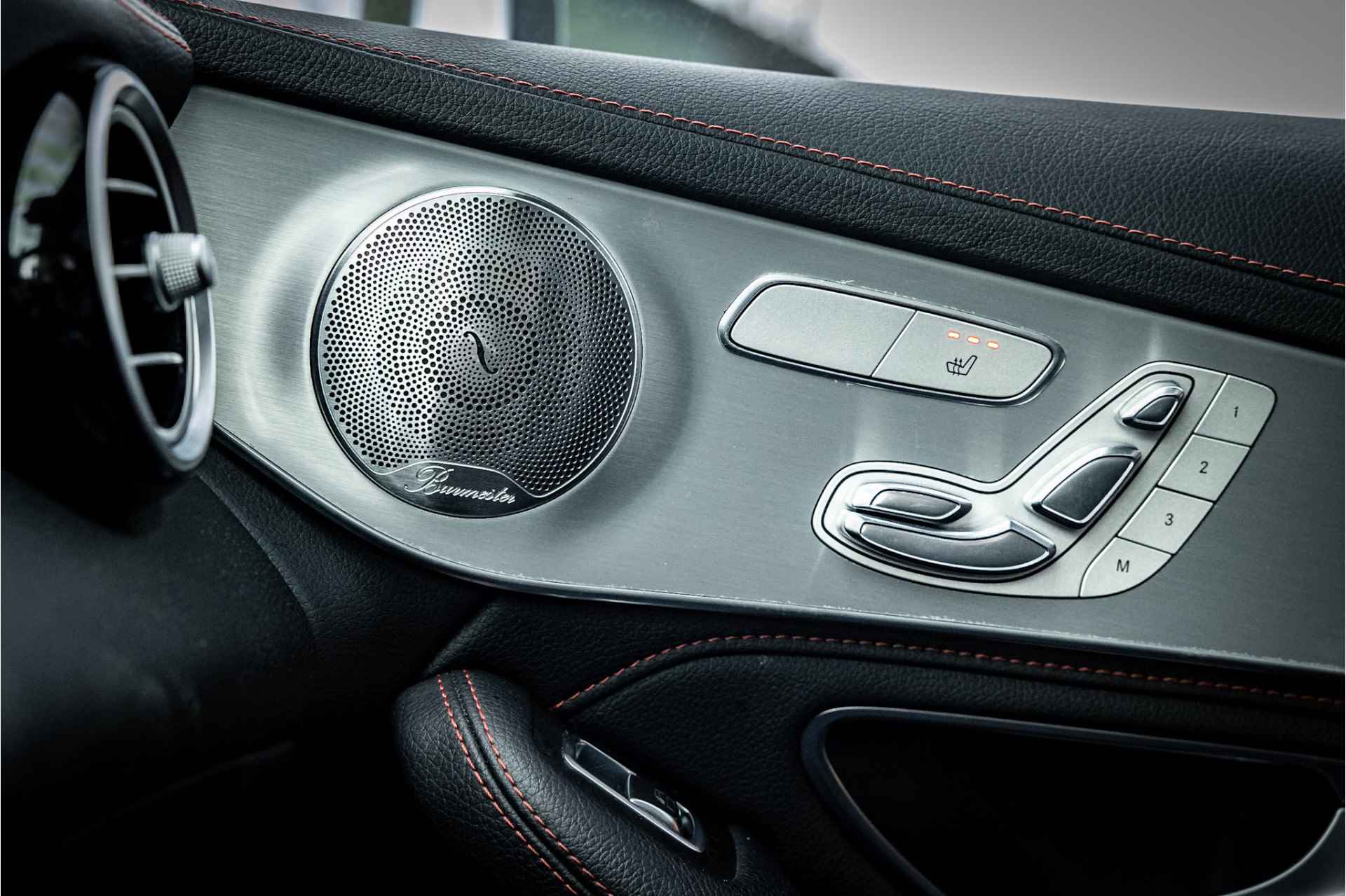Mercedes-Benz GLC 43 AMG 4MATIC Designo Burmester 21" Carbon Panorama Memory - 27/33