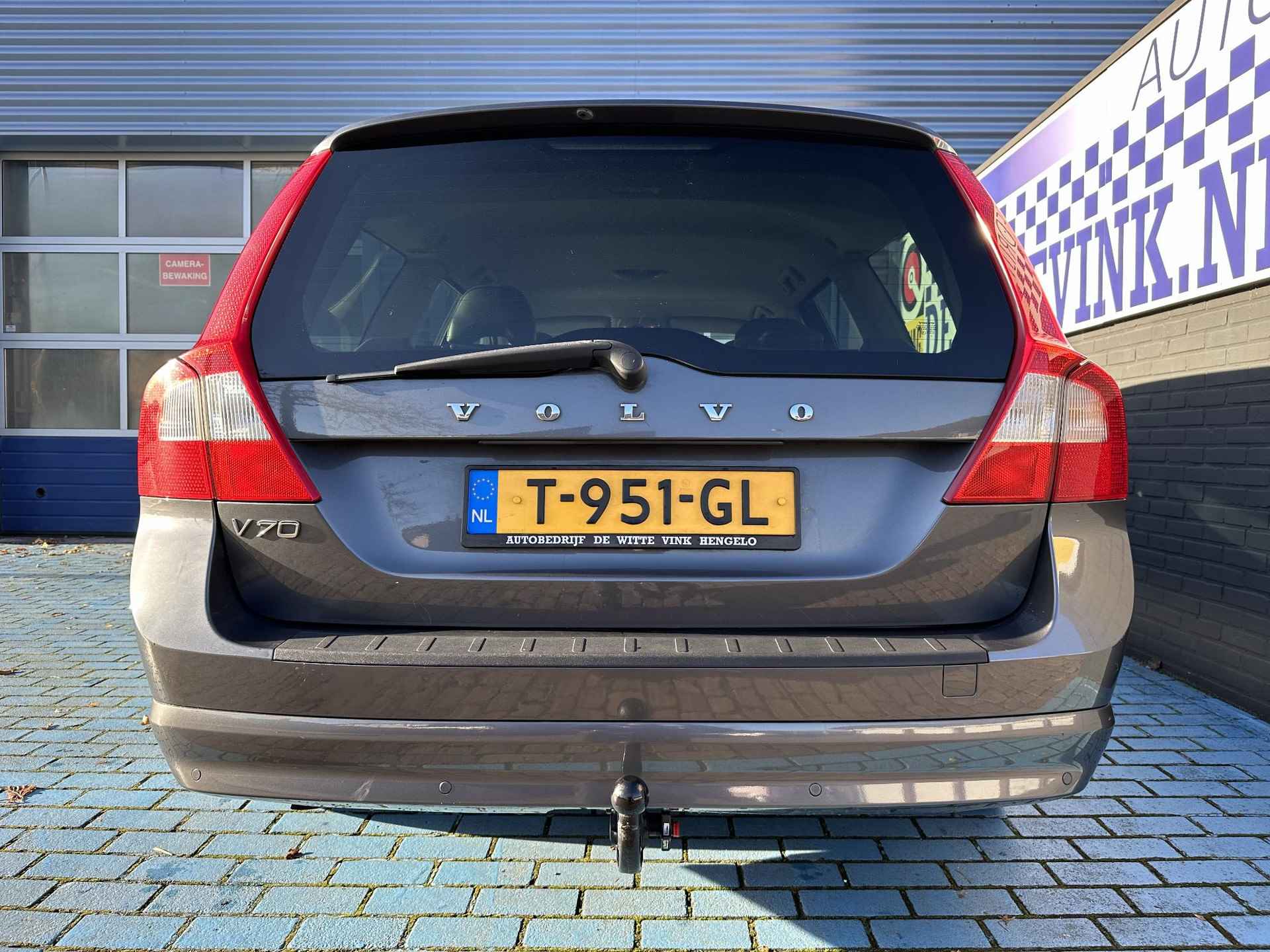 Volvo V70 2.0 CRUISE NAVI STOELVERWER. YOUNGTIMER - 8/27