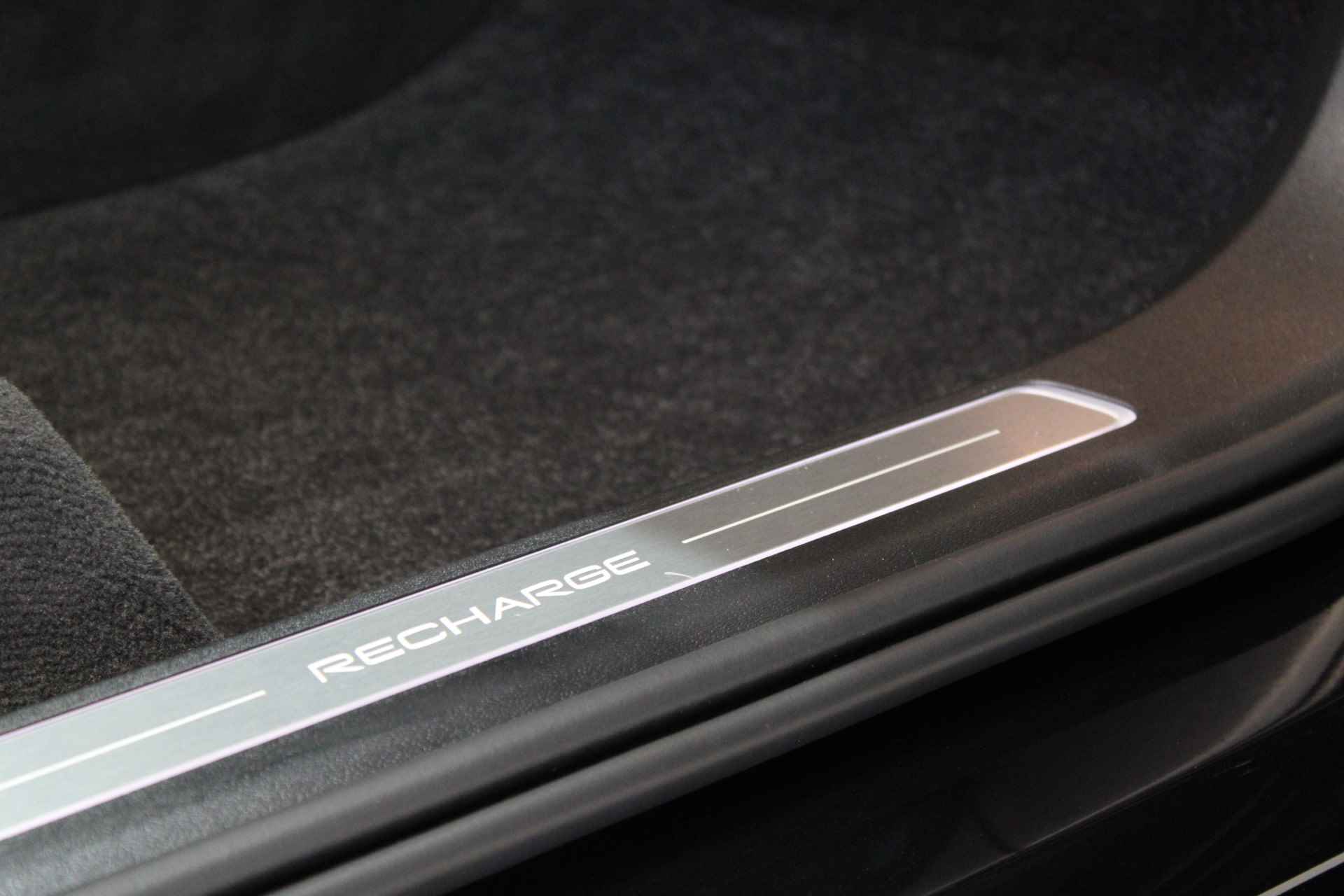 Volvo XC90 T8 455PK AWD Ultra Dark | Full Options | HEICO | B&W Audio | Luchtv | Massage | Gelam Glas - 26/86