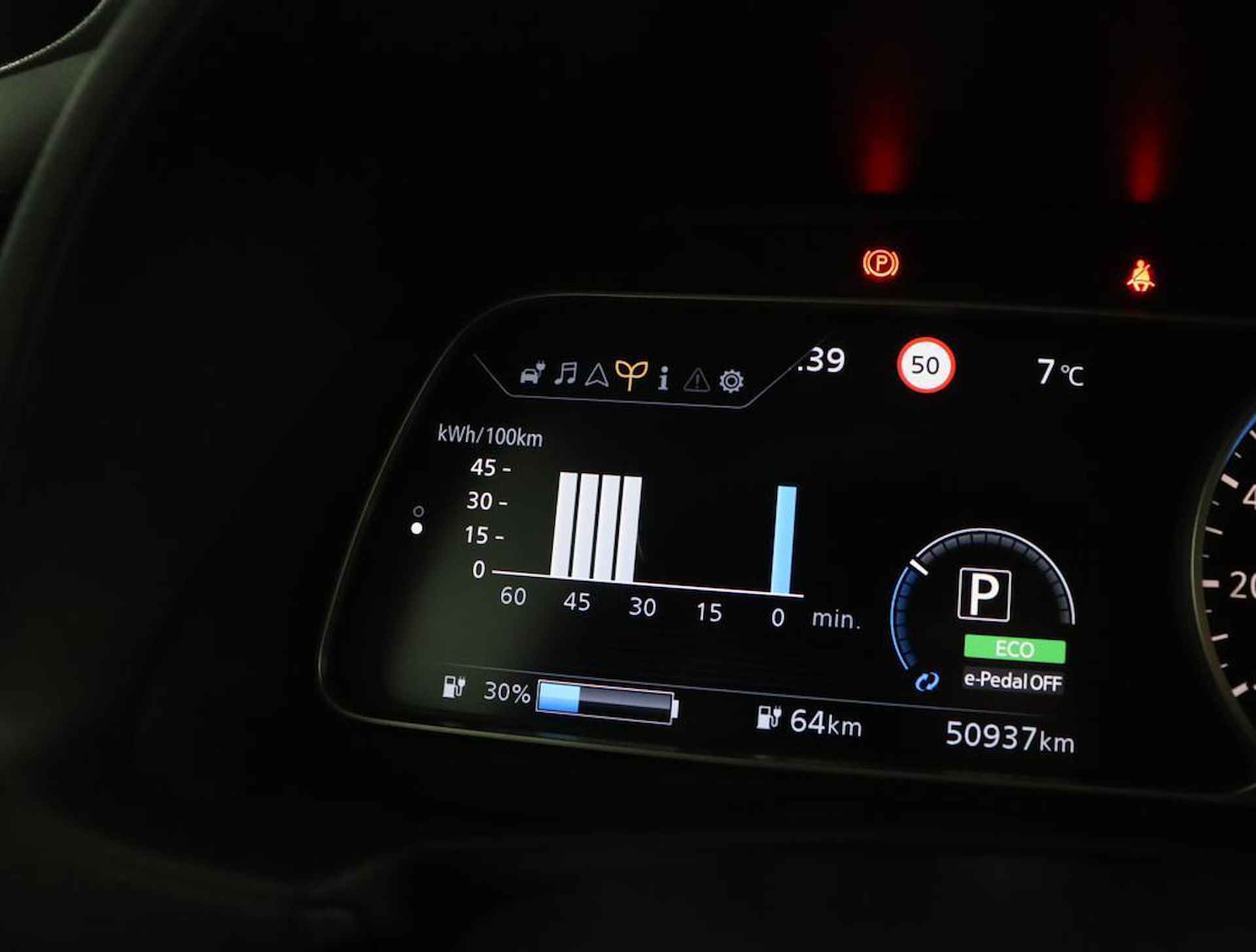 Nissan LEAF N-Connecta 40 kWh Automaat | Apple Carplay/Android Auto | 270 km|All in prijs + BOVAG Garantie | - 58/79