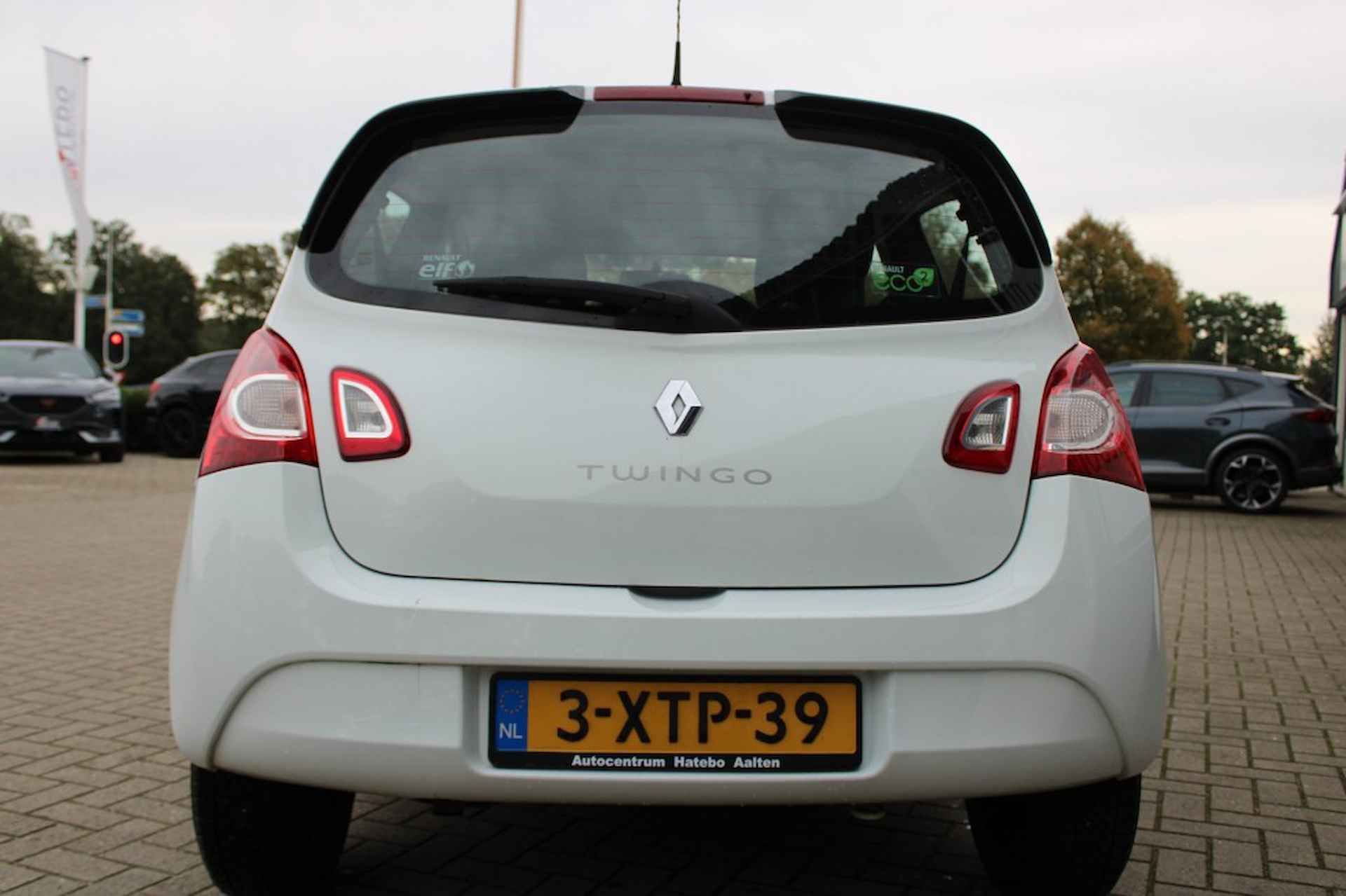 RENAULT Twingo 1.2 16V Black &amp; White Airco Bluetooth - 3/24