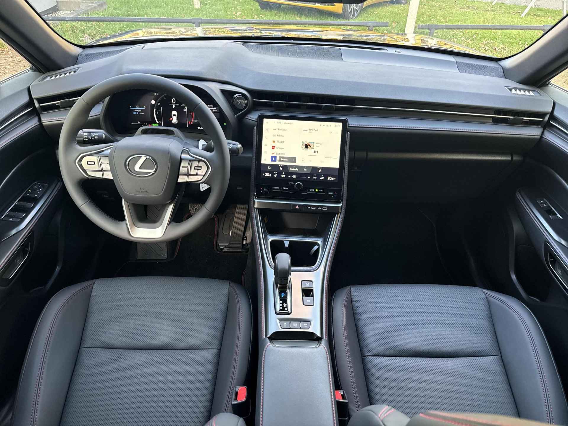 Lexus LBX Emotion 2WD | 06-10141018 Voor meer informatie - 16/41