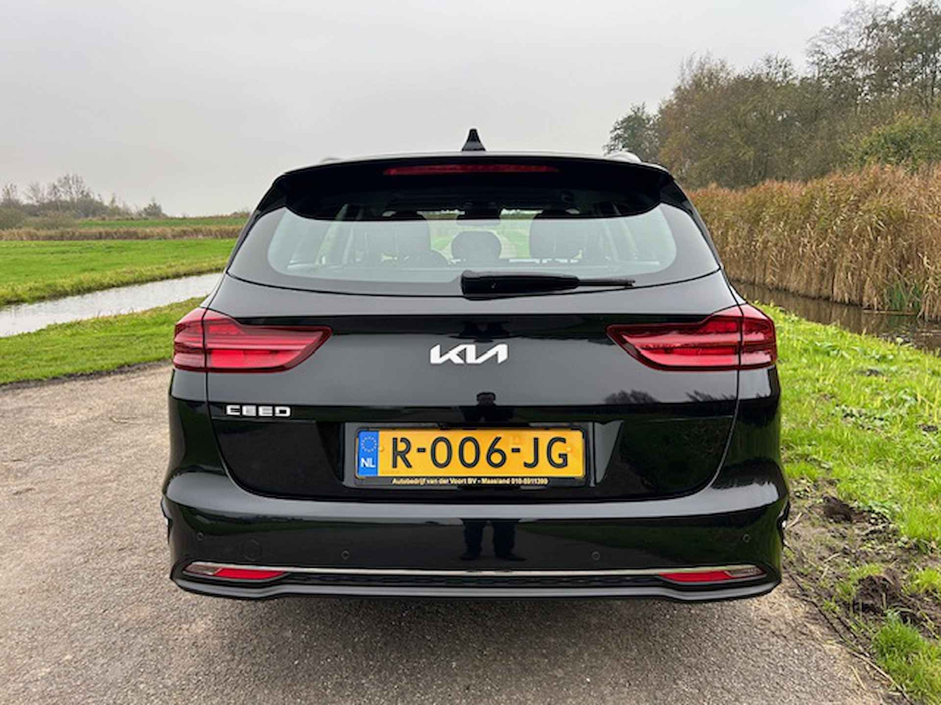 KIA Ceed Sw 1.0 T-GDi 120pk MHEV DCT7 DynamicLine | Navigatie | Apple carplay/ Android auto | Camera | Climate control | All-season banden | NAP | Rijklaar prijs! - 8/25