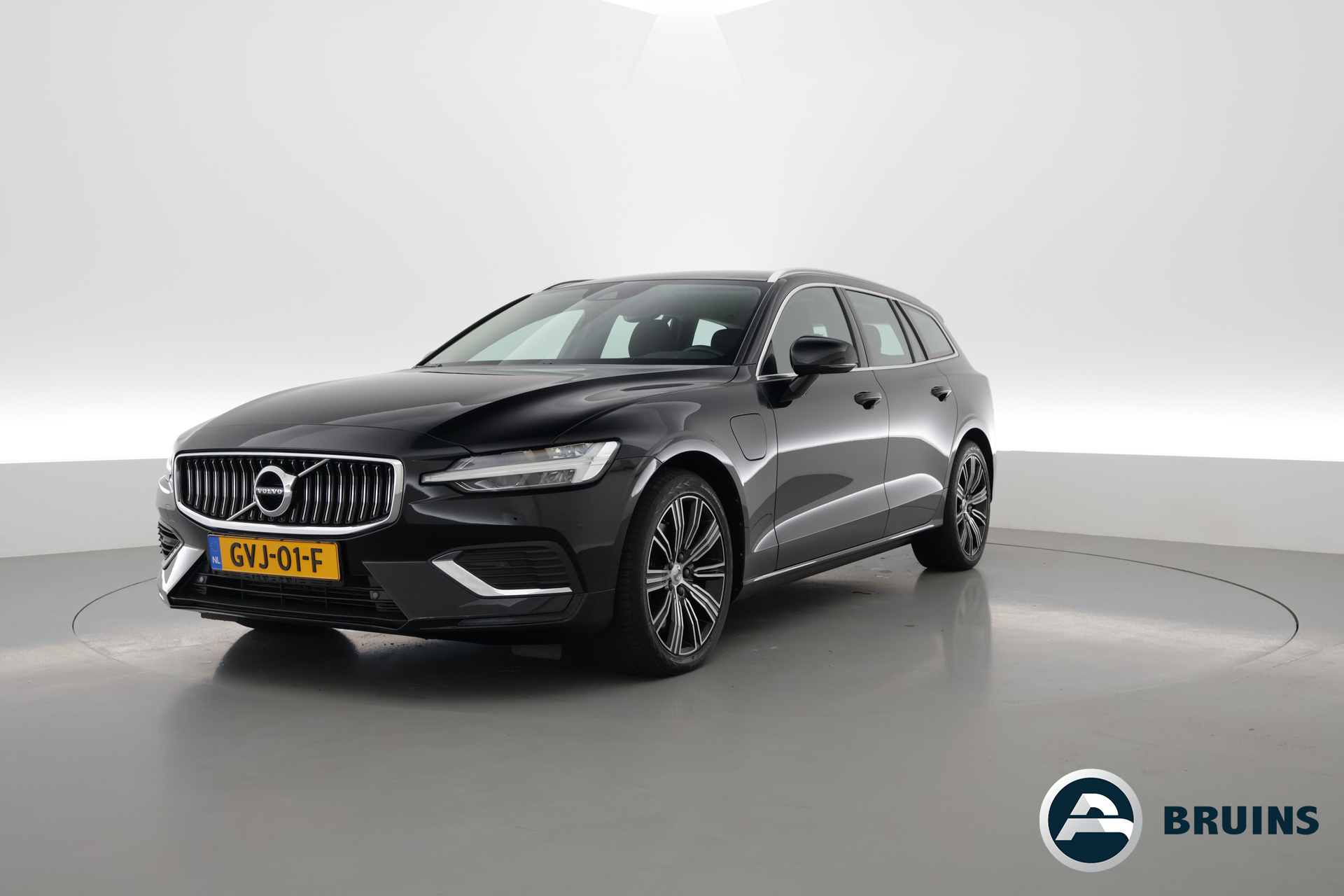 Volvo V60 2.0 T6 Recharge AWD Inscription | Voorruit- Stuur- Stoelverwarming | Camera |