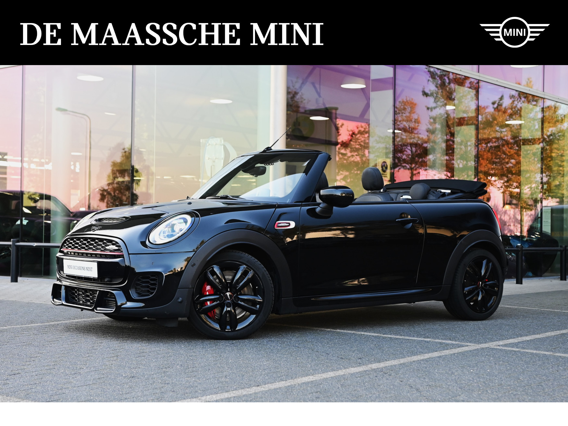 MINI Cabrio John Cooper Works Chili Automaat / Adaptief onderstel / Stoelverwarming / Active Cruise Control / Head-Up / Park Assistant / Harman Kardon