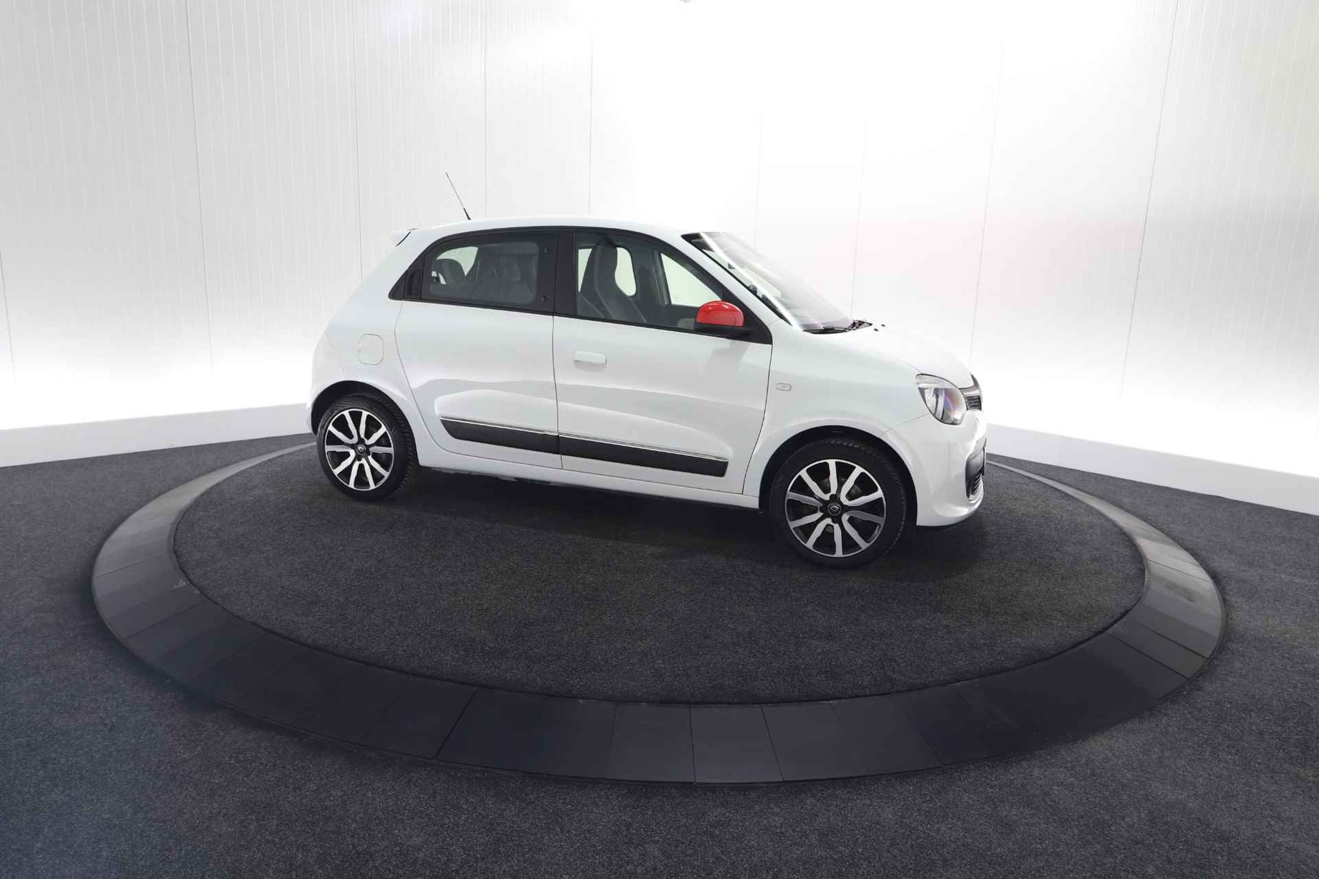 Renault Twingo SCe 70 Intens Automaat | Camera | Navigatie | Climate Control | Cruise Control - 9/72