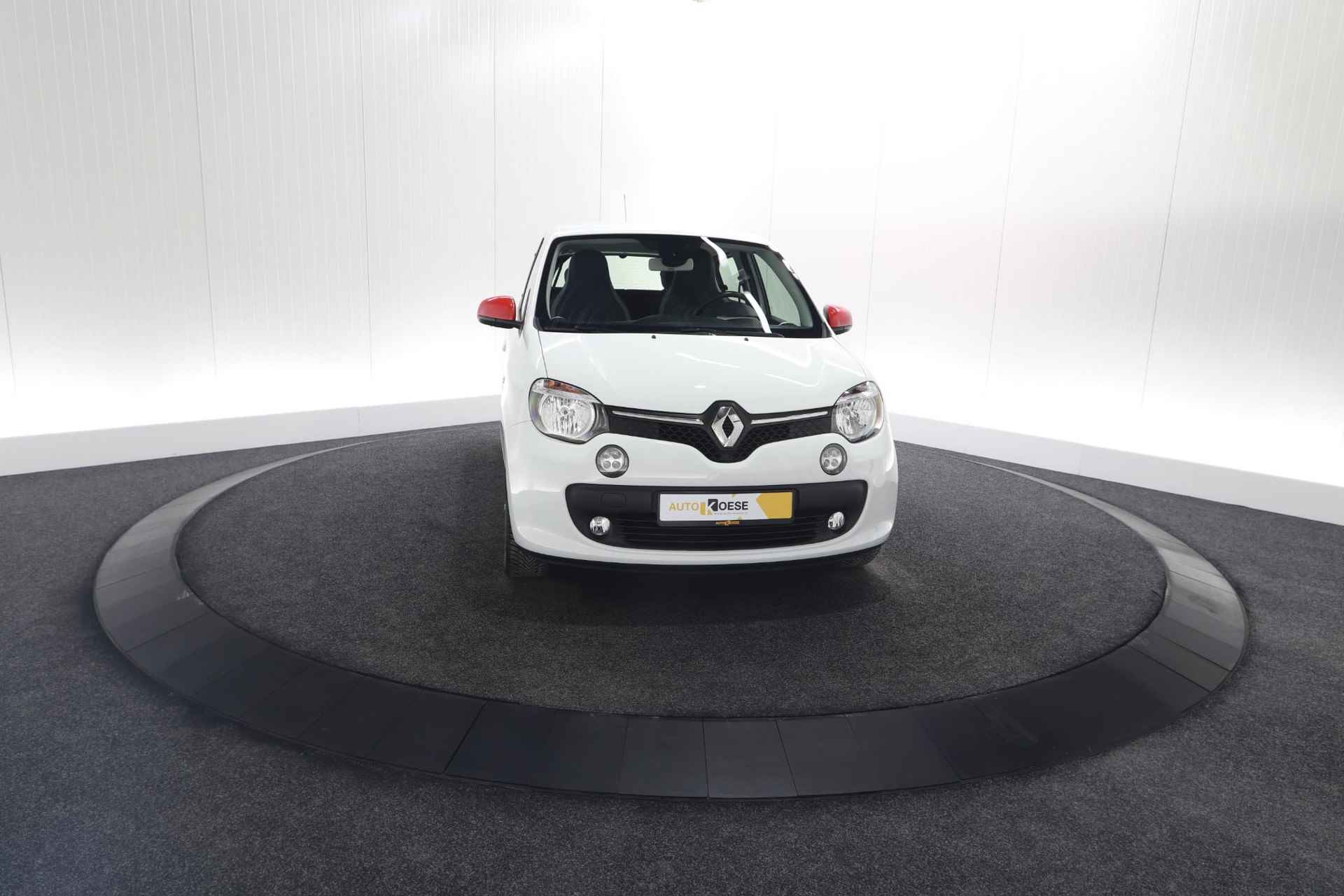 Renault Twingo SCe 70 Intens Automaat | Camera | Navigatie | Climate Control | Cruise Control - 69/72