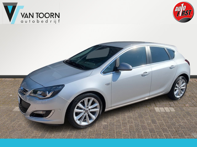 Opel Astra 1.4 Turbo Sport Plus, leer, .