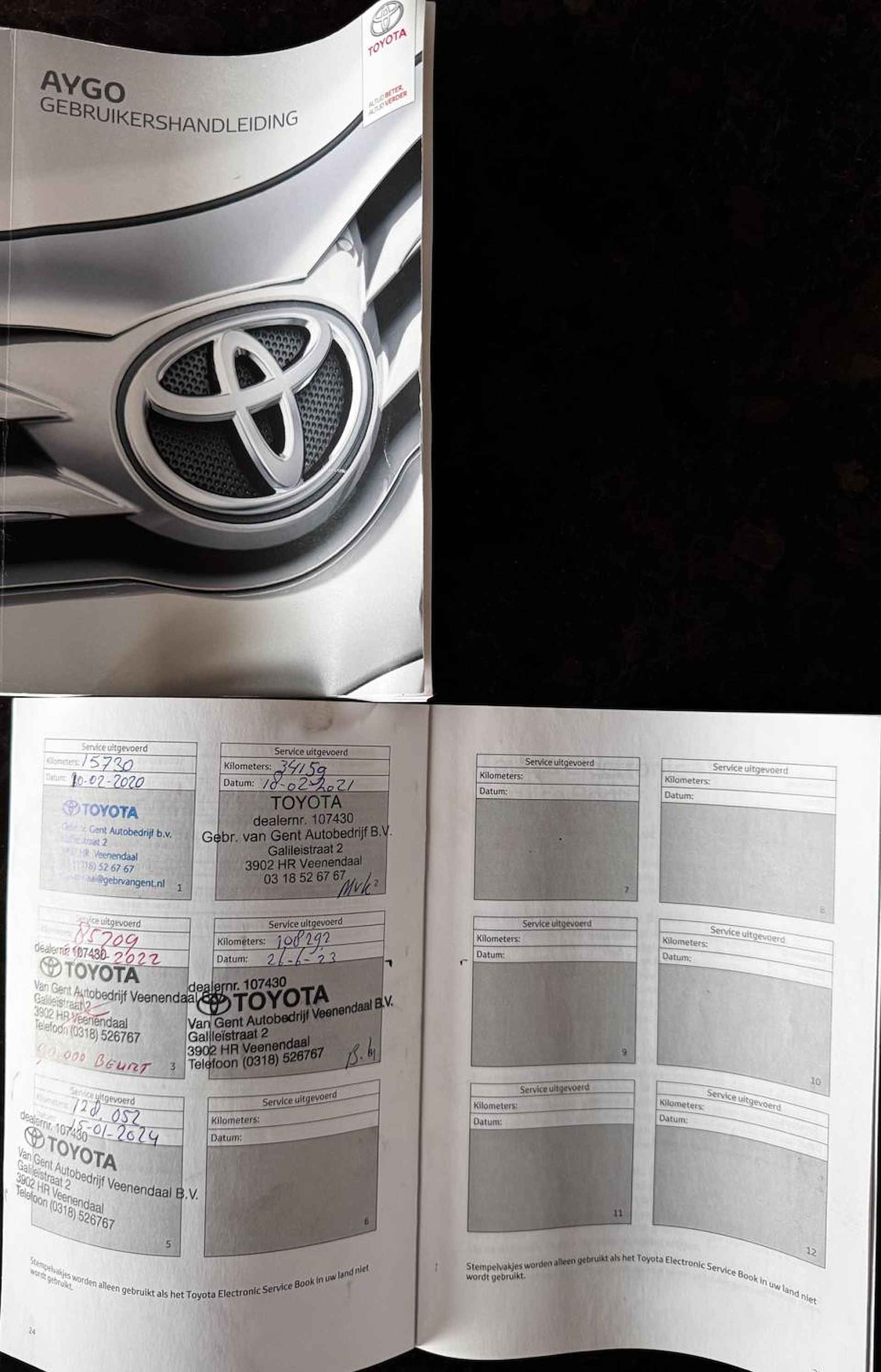 Toyota Aygo 1.0 VVT-i x-play / Achteruitrijcamera / Airco / Bluetooth / C.V. met Afstandsbediening / NED-Aygo - 26/43