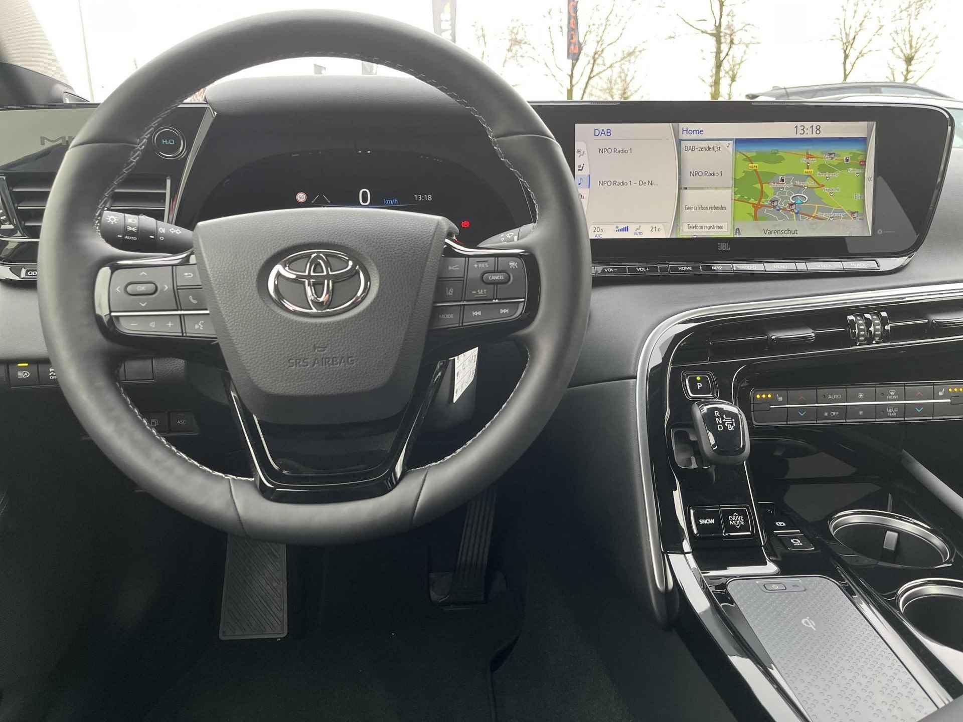 Toyota Mirai Executive Try before you buy! | Direct uit voorraad leverbaar! | - 17/35