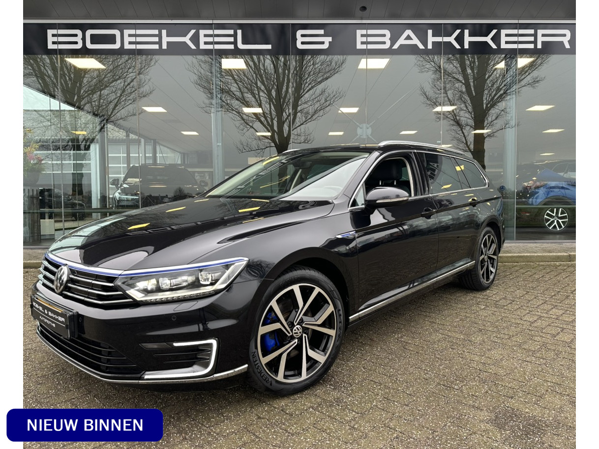 Volkswagen Passat Variant 1.4 TSI GTE Highline - 18inch - Trekhaak