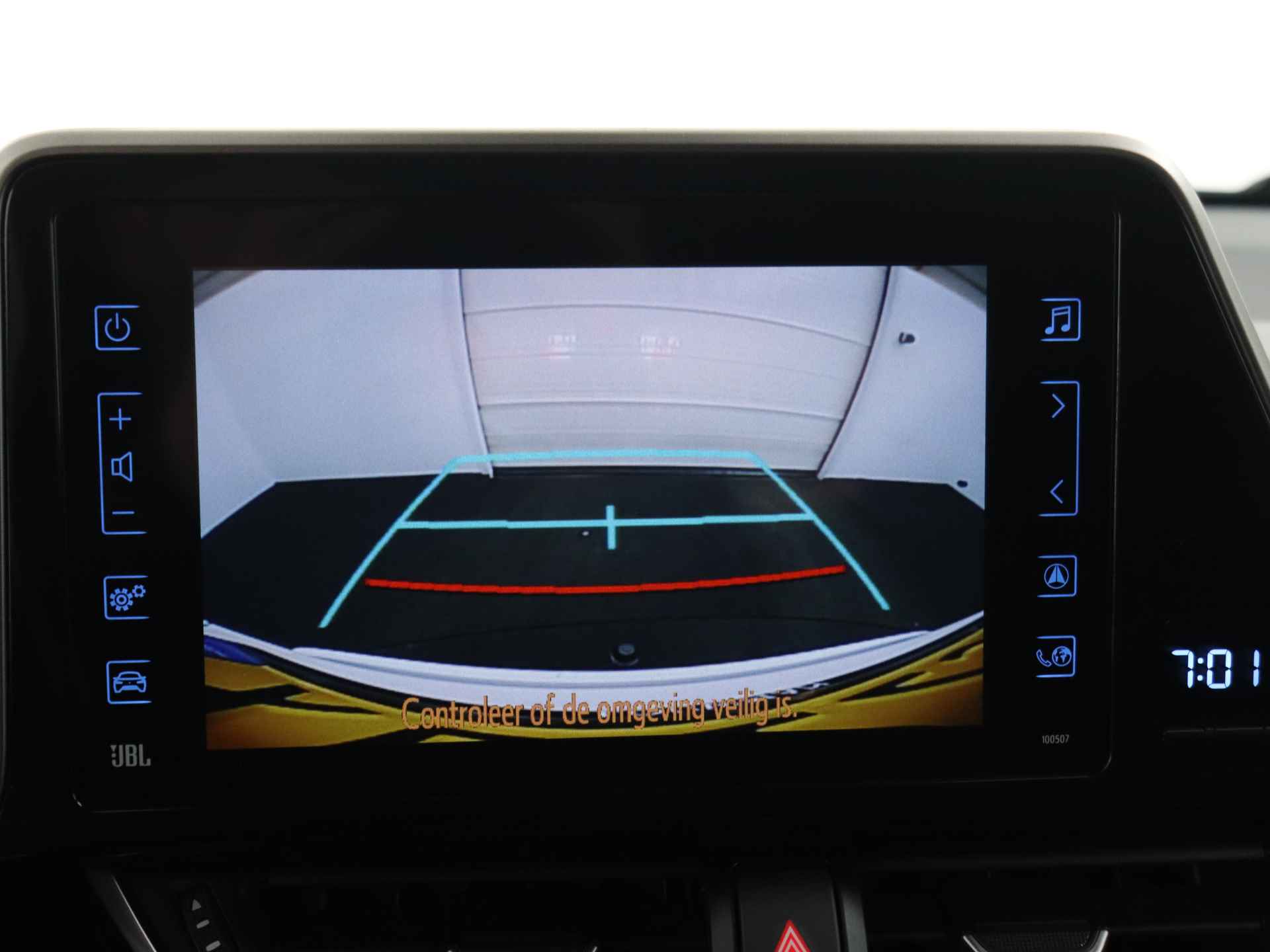 Toyota C-HR 1.8 Hybrid Bi-Tone | Navigatie | Camera | LM Velgen | - 11/45