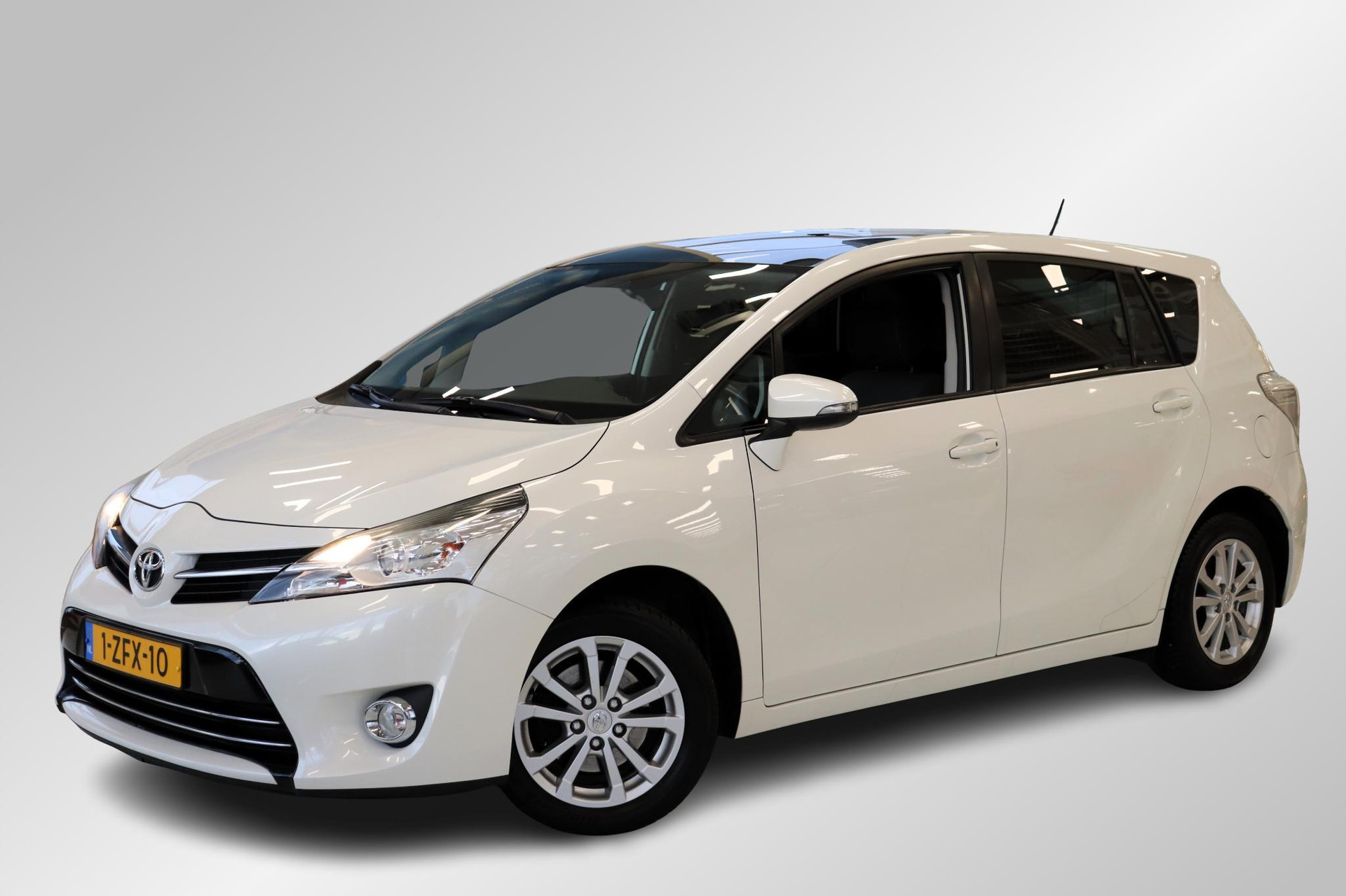 Toyota Verso 1.8 VVT-i Business Trekhaak-Panoramadak