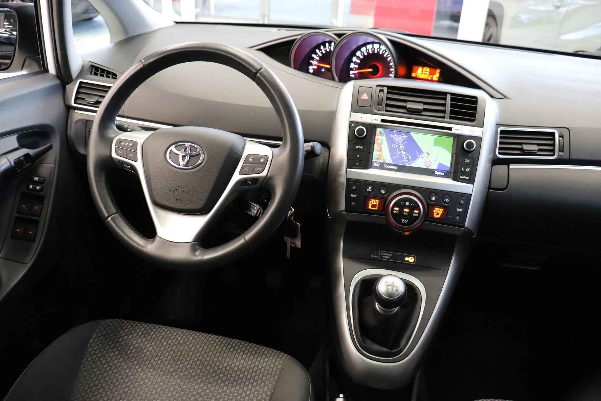 Toyota Verso 1.8 VVT-i Business Trekhaak-Panoramadak - 4/32