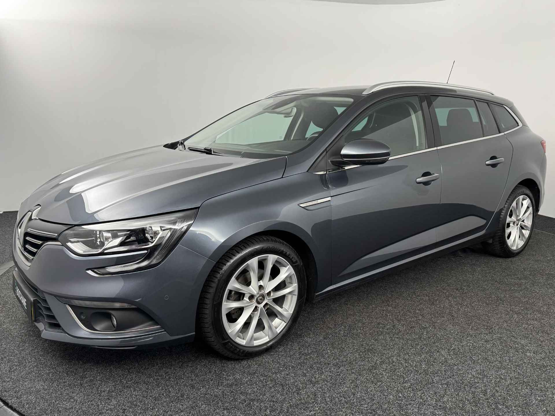 Renault Mégane Estate 1.3 TCe 140 EDC Intens | Easy Life Pack | Apple Carplay/Android Auto - 3/46