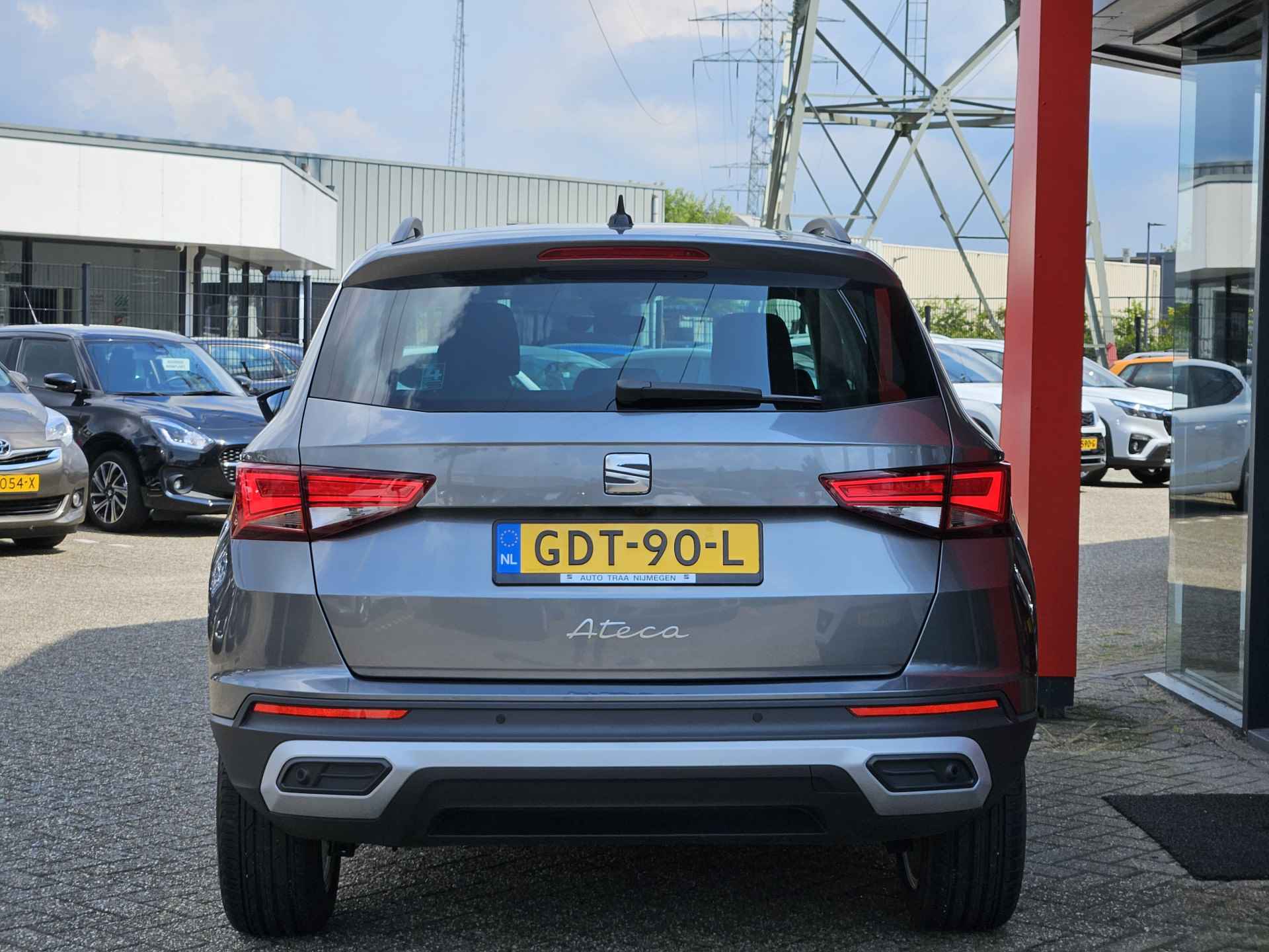 SEAT Ateca 1.0 TSI Style Business Intense - 4/28