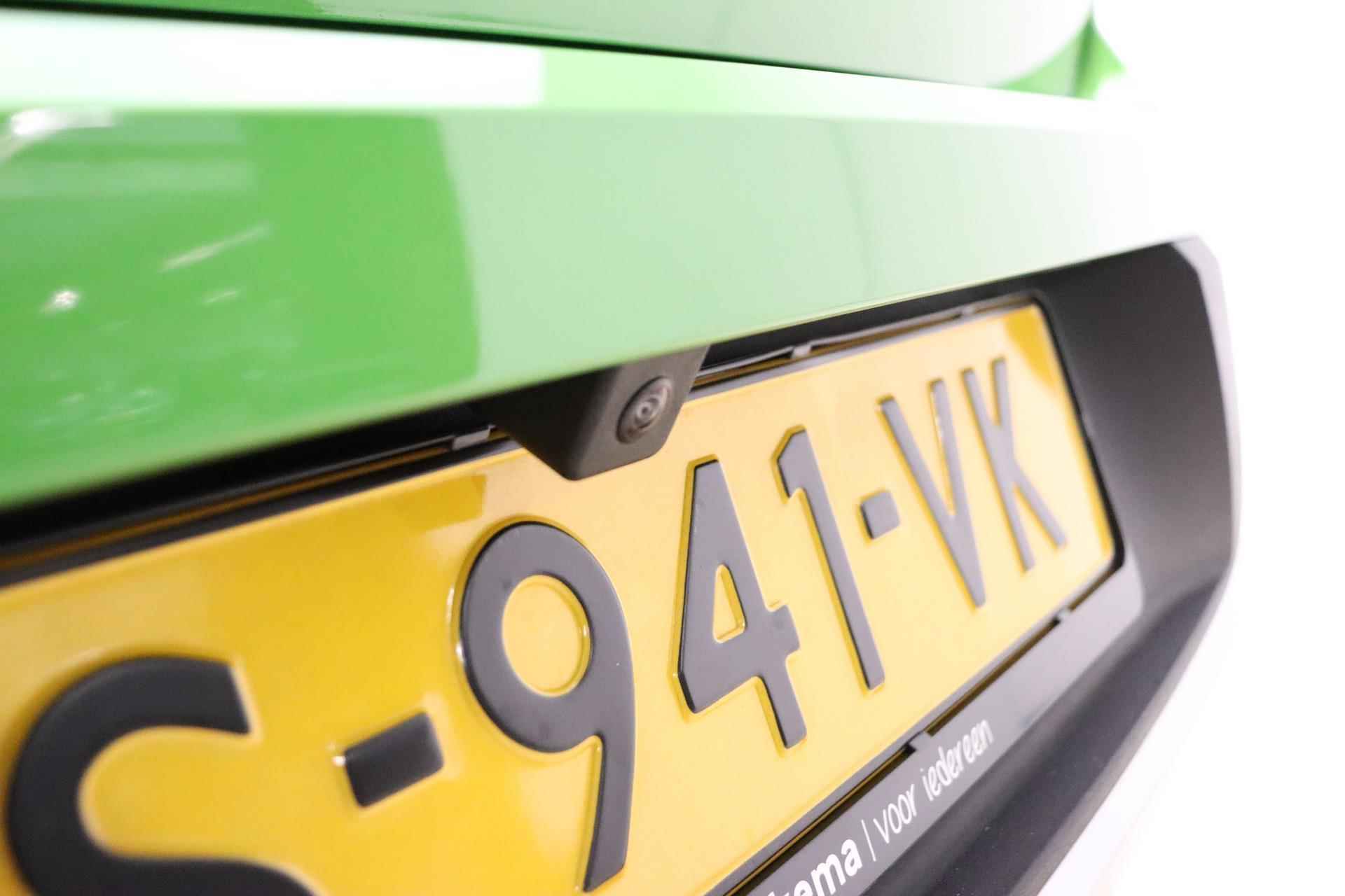Opel Mokka-e Level 5 50 kWh Ultimate | Climate control | Stoel & Stuurverwarming | Navigatie | Zwart dak | Draadloze telefoonlader | Getint glas - 15/36