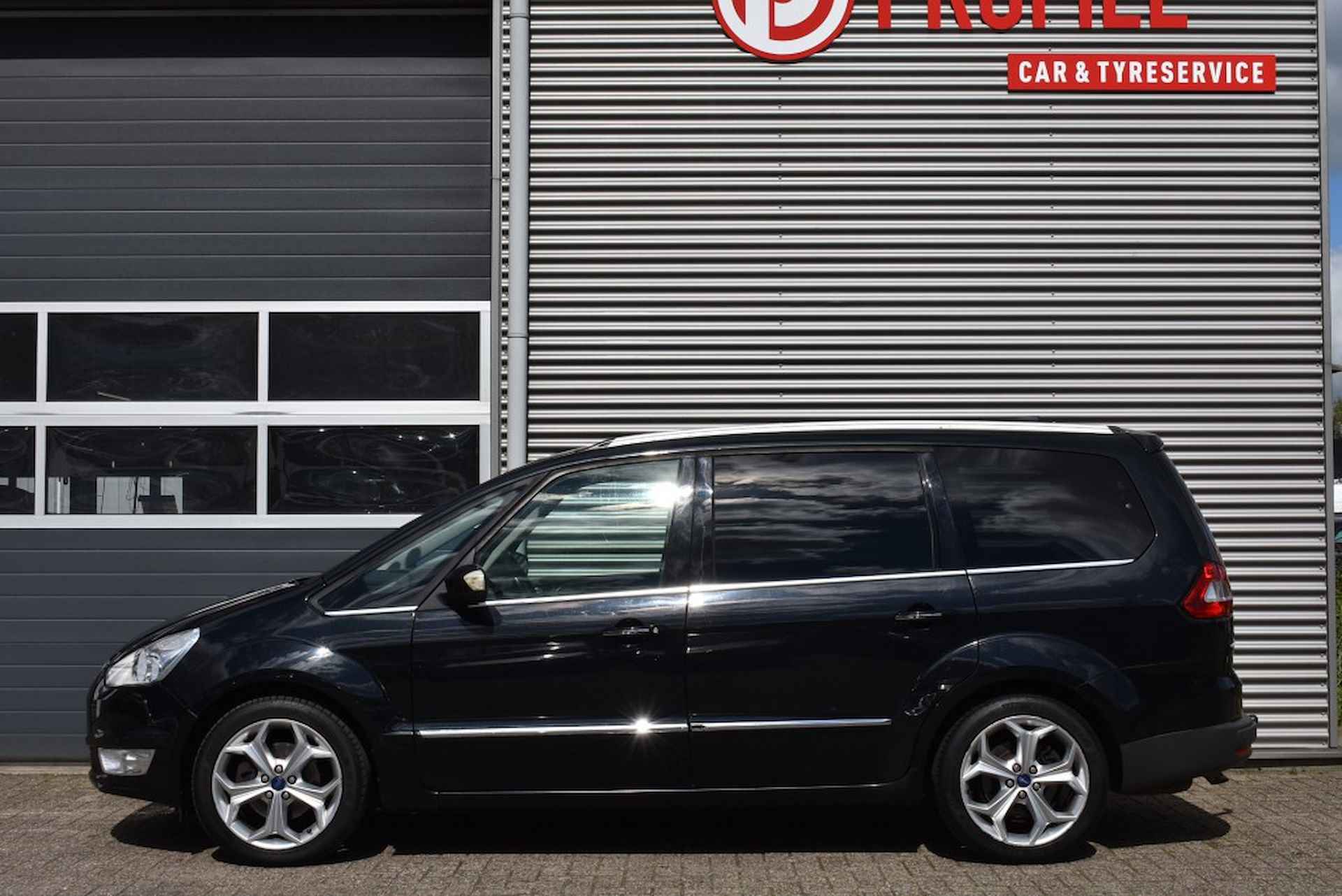 FORD Galaxy 1.6 SCTI TREND BNS /  NAVI / STOELVERWARMING / 7 PERSOONS - 2/28