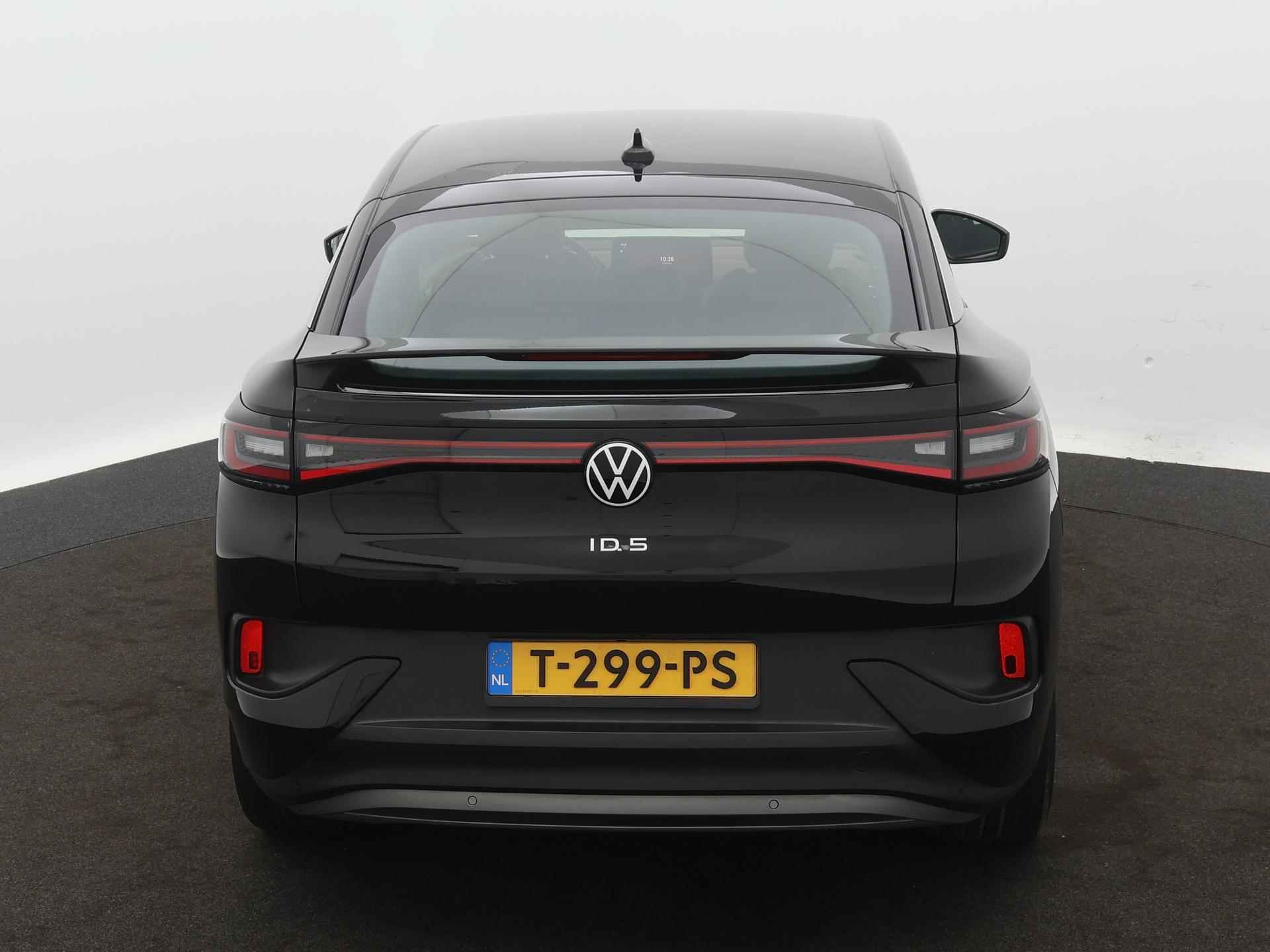 Volkswagen ID.5 Pro Business 77 kWh | Stoel en Stuurwiel Verwarming | Navigatie | Parkeersensoren Voor & Achter - 4/35