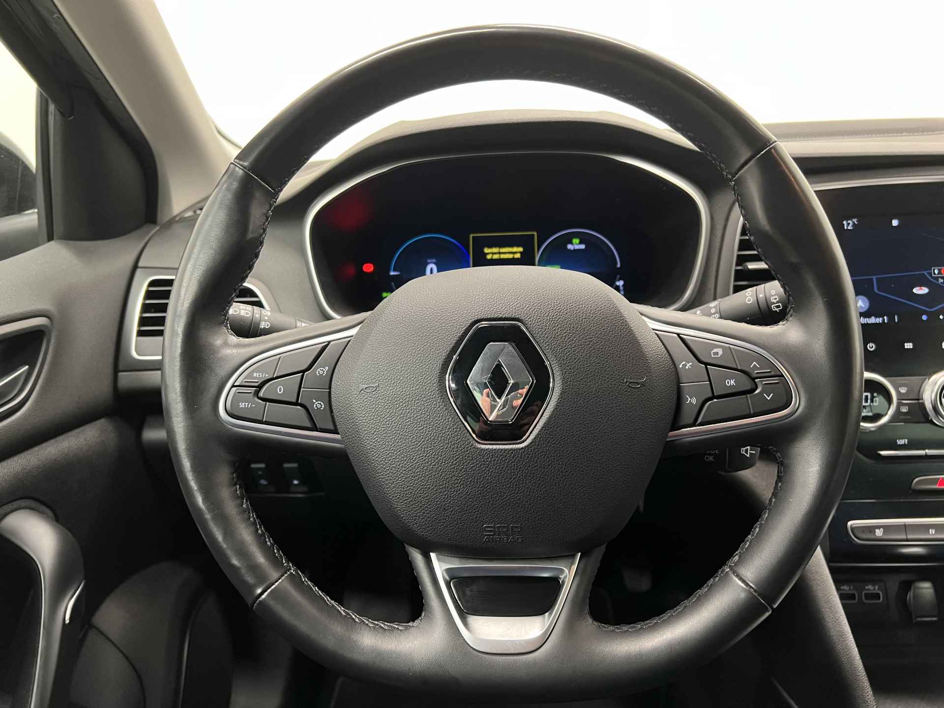 Renault Mégane Estate 1.6 E-Tech Plug-In Hybrid 160 R.S. Line | NAVIGATIE | TREKHAAK | PARKEERSENSOREN | CARPLAY | - 6/39