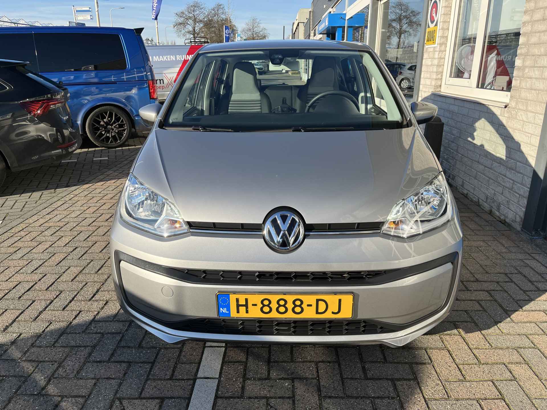 Volkswagen up! 1.0 BMT 60pk move up! / AIRCO/ DAB/ BLUETOOTH/ AUTOMATISCHE VERLICHTING/ 5 DEURS - 25/32