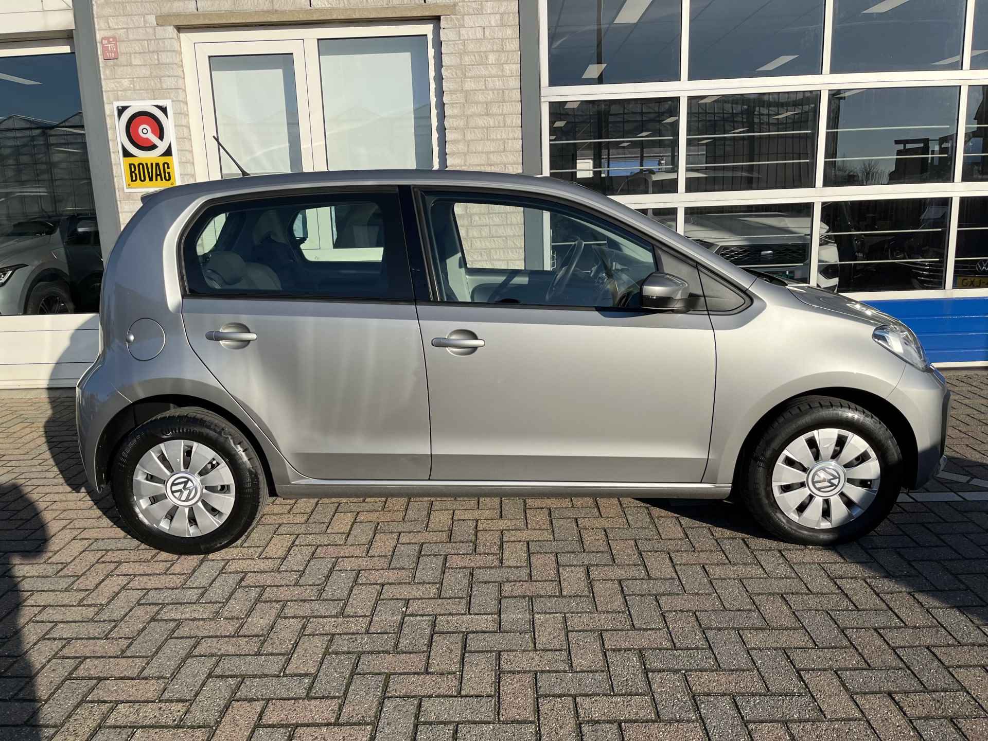 Volkswagen up! 1.0 BMT 60pk move up! / AIRCO/ DAB/ BLUETOOTH/ AUTOMATISCHE VERLICHTING/ 5 DEURS - 28/32