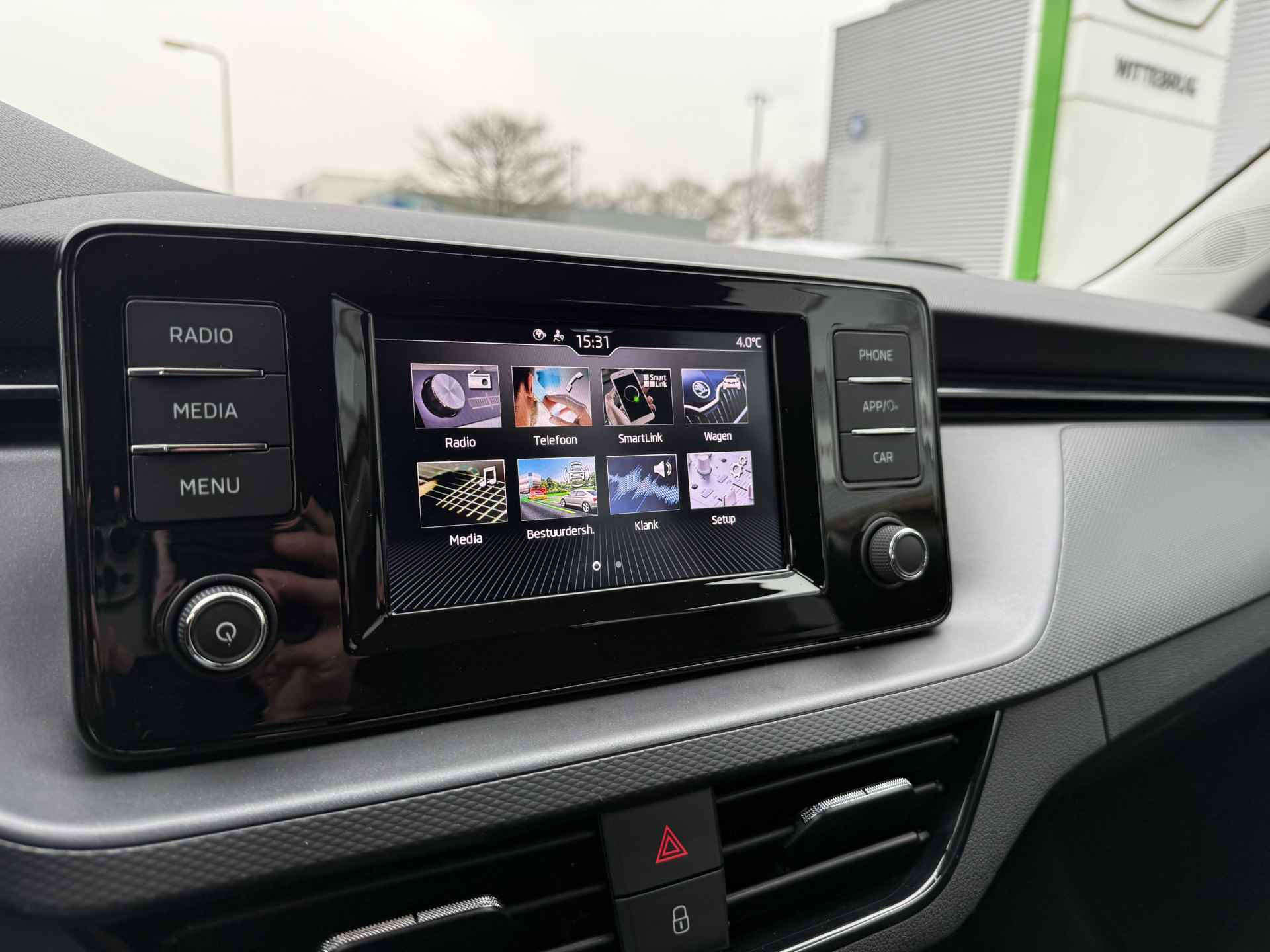 Škoda Kamiq 1.0 TSI Ambition / APP.Connect - 23/29