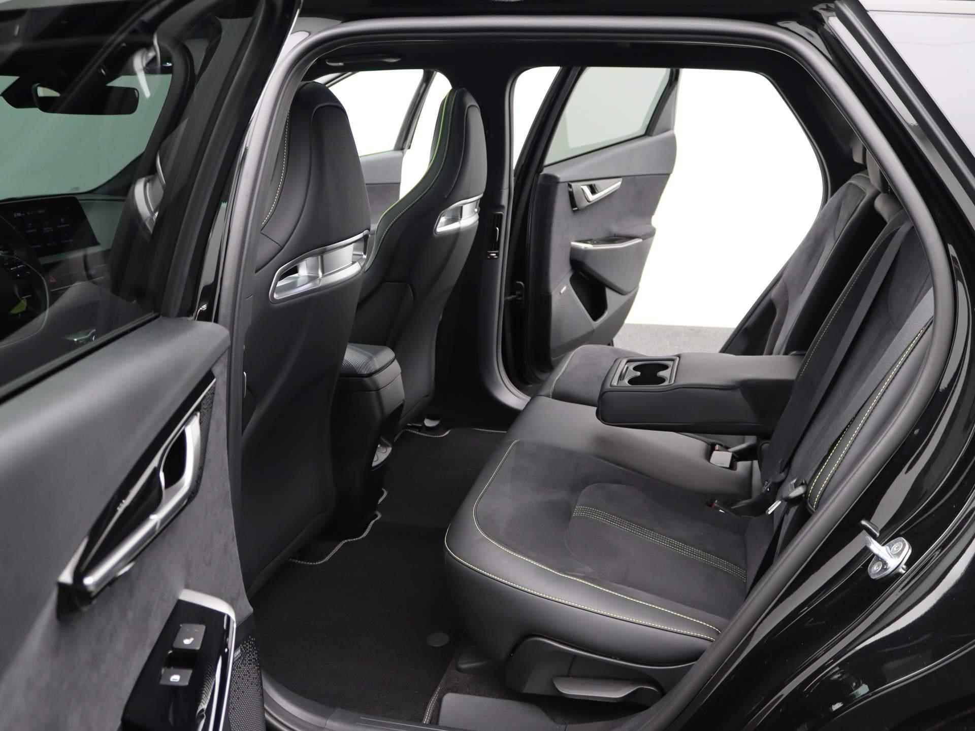 Kia EV6 GT AWD 77 kWh Trekhaak | Stoel en stuur verwarming | Glascoating | Performance 585 PK! - 15/50