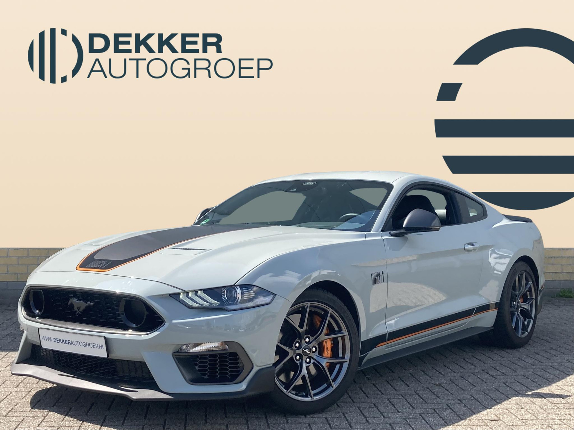 Ford Mustang Fastback 5.0 V8 460 pk Mach-1 Fighterjet Grey-Recaro