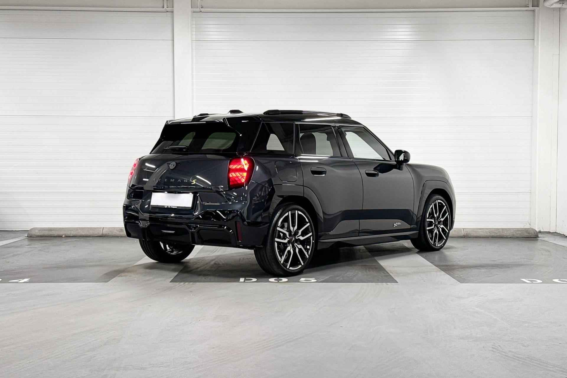 MINI Aceman SE | John Cooper Works Uitvoering | Pakket XL | Dak en spiegelkappen in Jetblack - 5/19