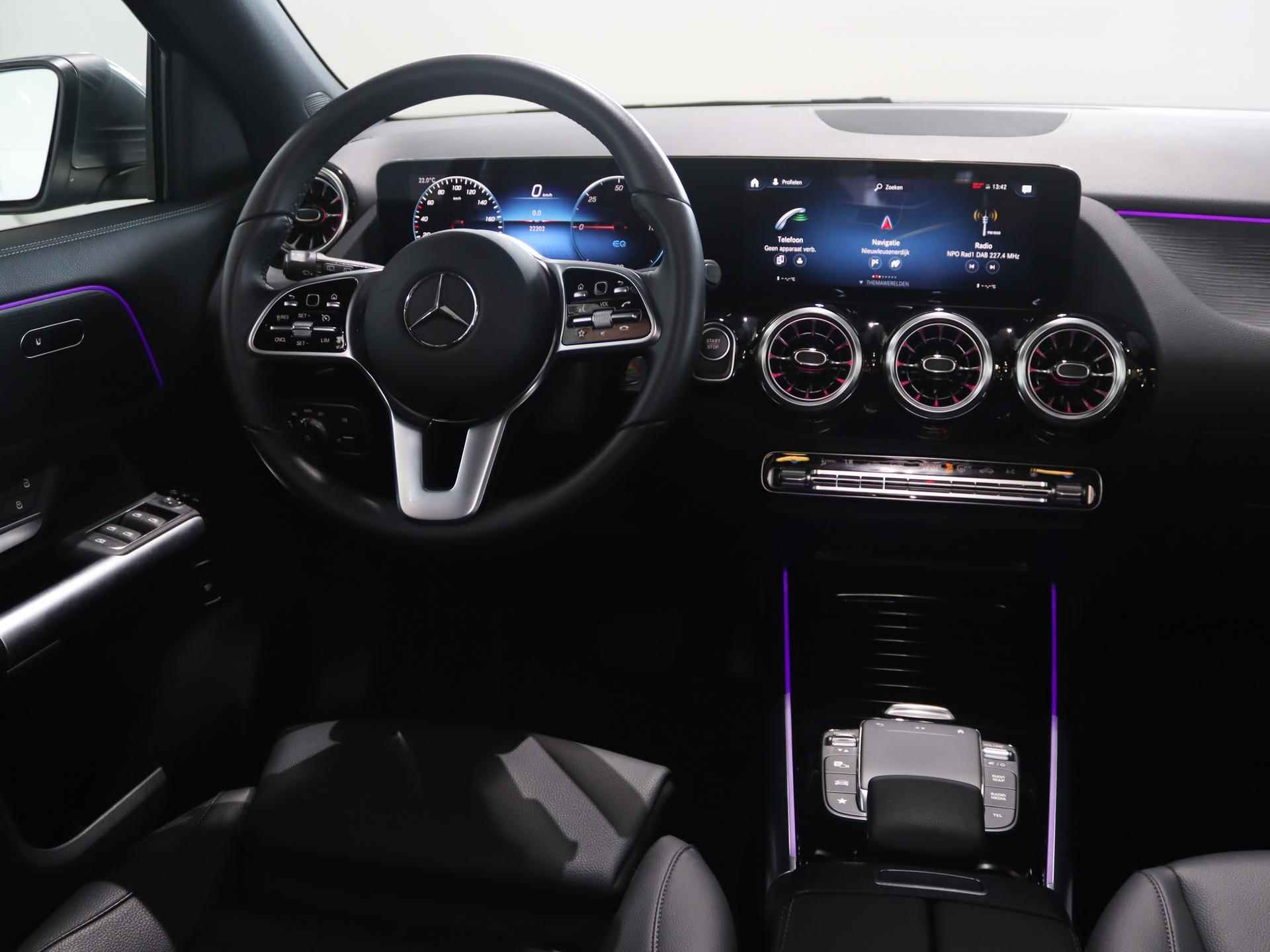 Mercedes-Benz EQA 250 Luxury Line | Panorama-schuifdak | Sfeerverlichting | Augmented Reality | Dodehoekassistent | - 12/26