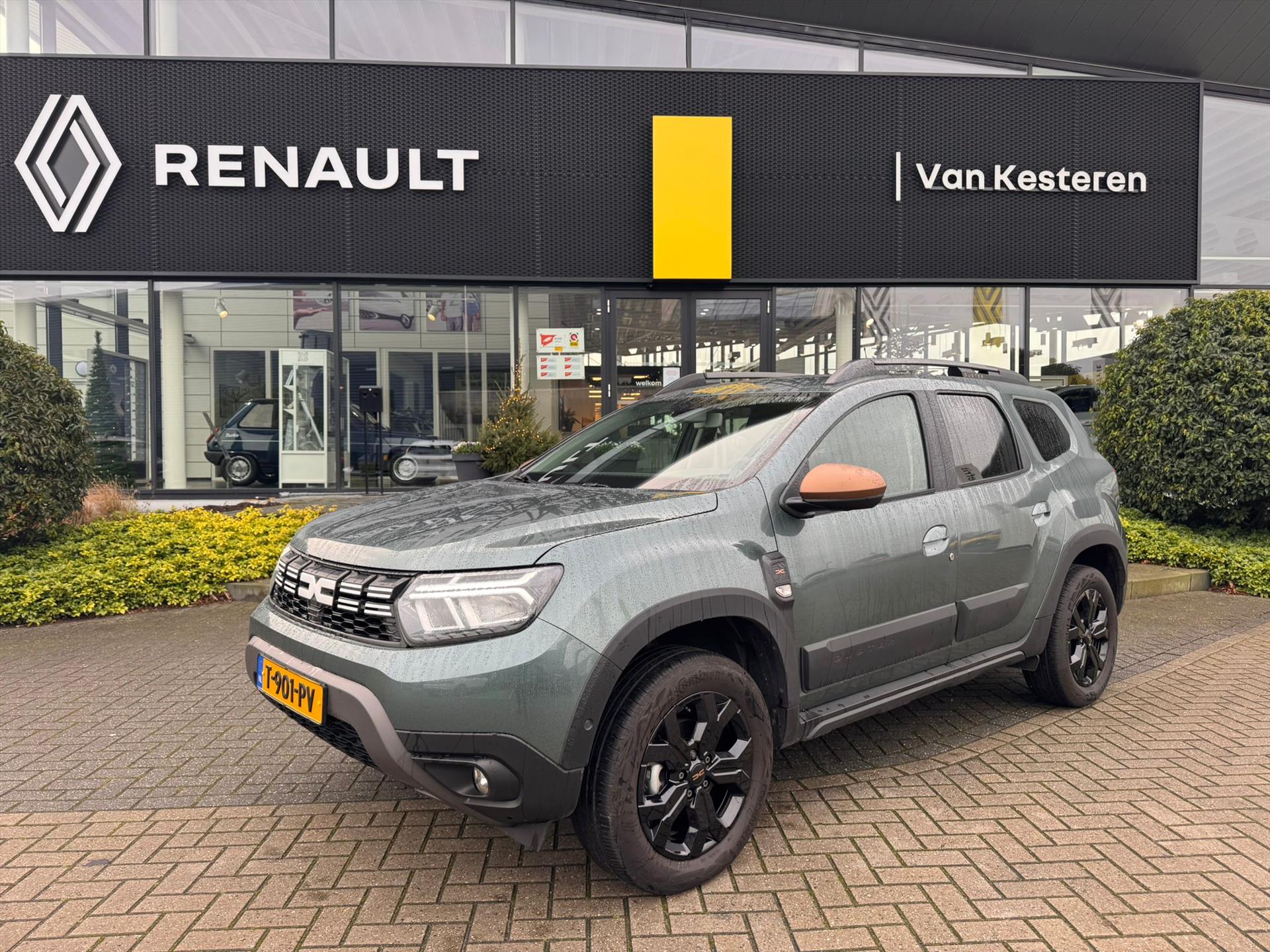 DACIA Duster 1.0 Tce 100pk Bi-Fuel GPF Extreme / 360gr Camera/ Navi/ 1e eigenaar/ stoelverwarming