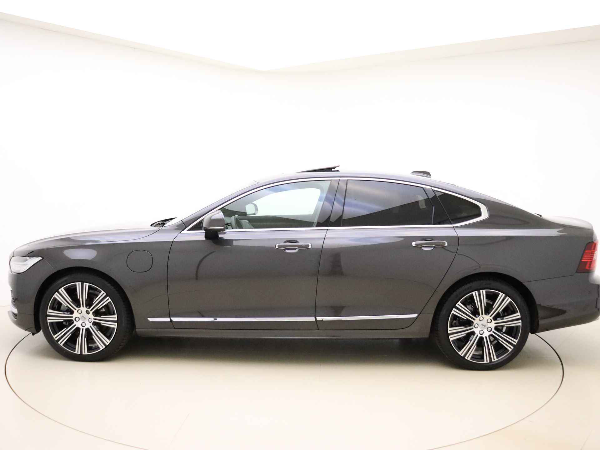 Volvo S90 T8 390pk AWD Inscription / Luchtvering / B&W Audio / Woolblend / Schuifdak / 360 Camera / Gelaagd glas / 20'' / Elektr. Stoelen / - 6/40