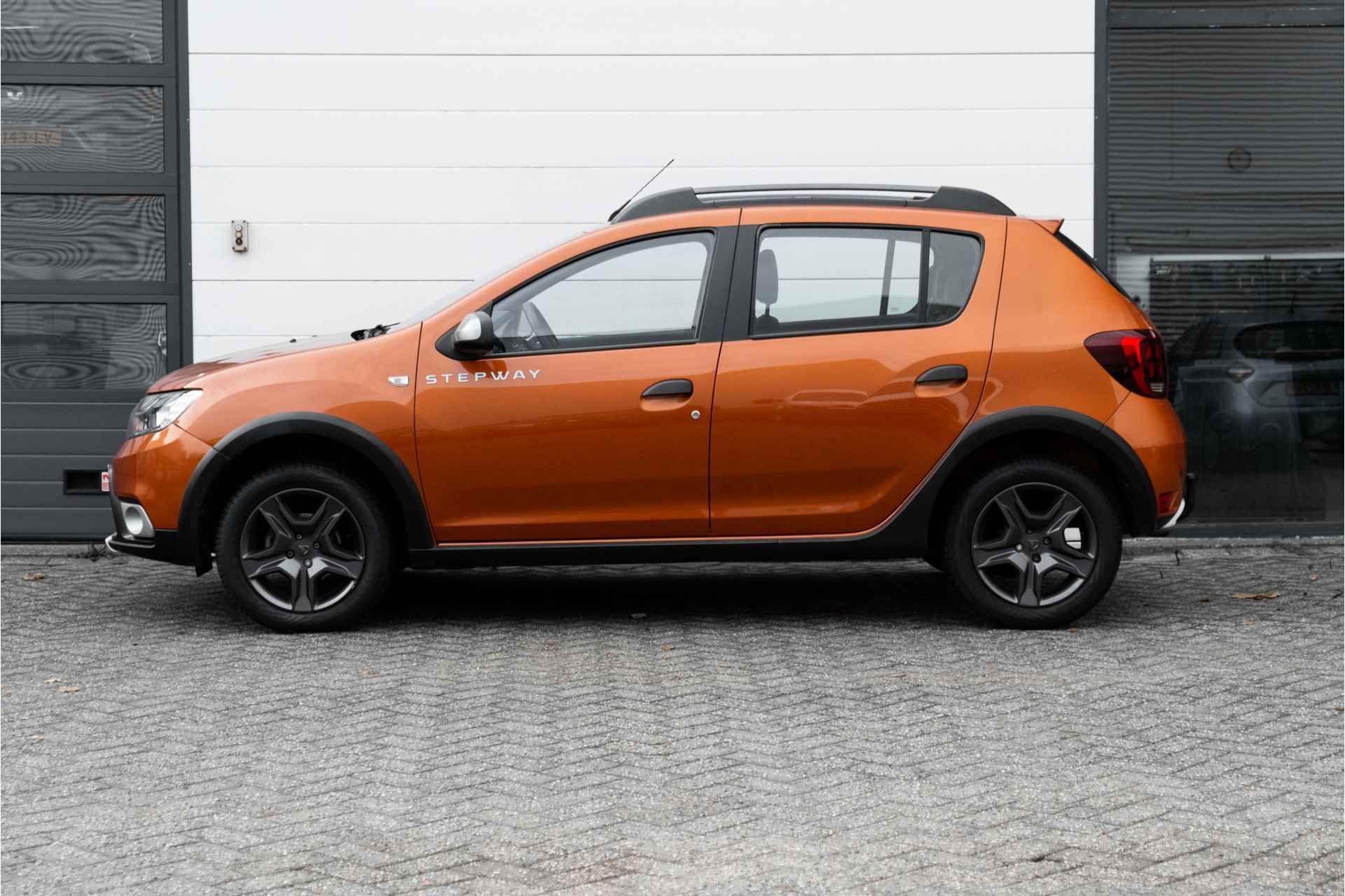 Dacia Sandero 0.9 TCe Bi-Fuel SL Stepway | Camera achter | Trekhaak | 4 seizoensbanden | | incl. Bovag rijklaarpakket met 12 maanden garantie | - 5/42