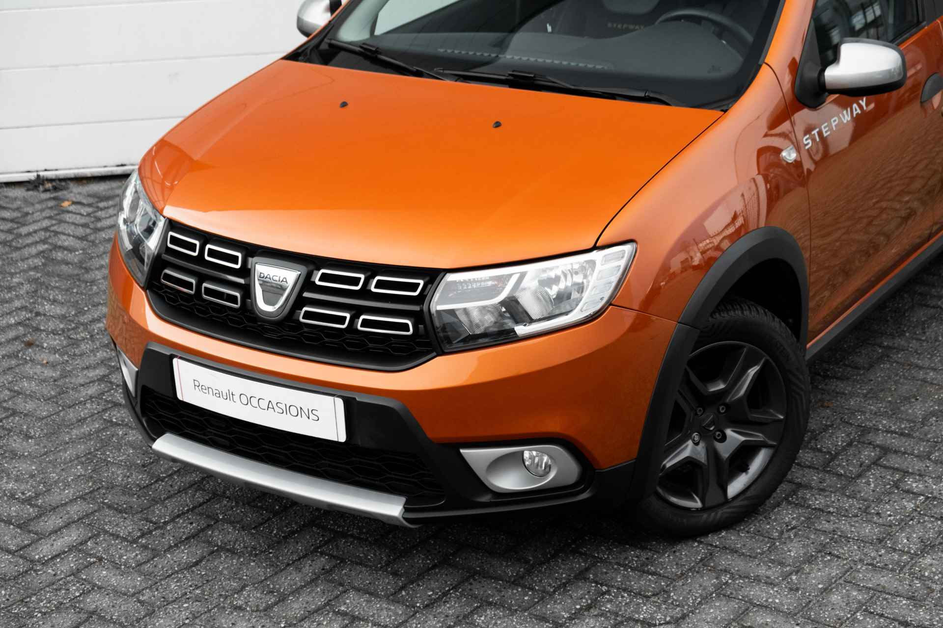 Dacia Sandero 0.9 TCe Bi-Fuel SL Stepway | Camera achter | Trekhaak | 4 seizoensbanden | | incl. Bovag rijklaarpakket met 12 maanden garantie | - 16/42