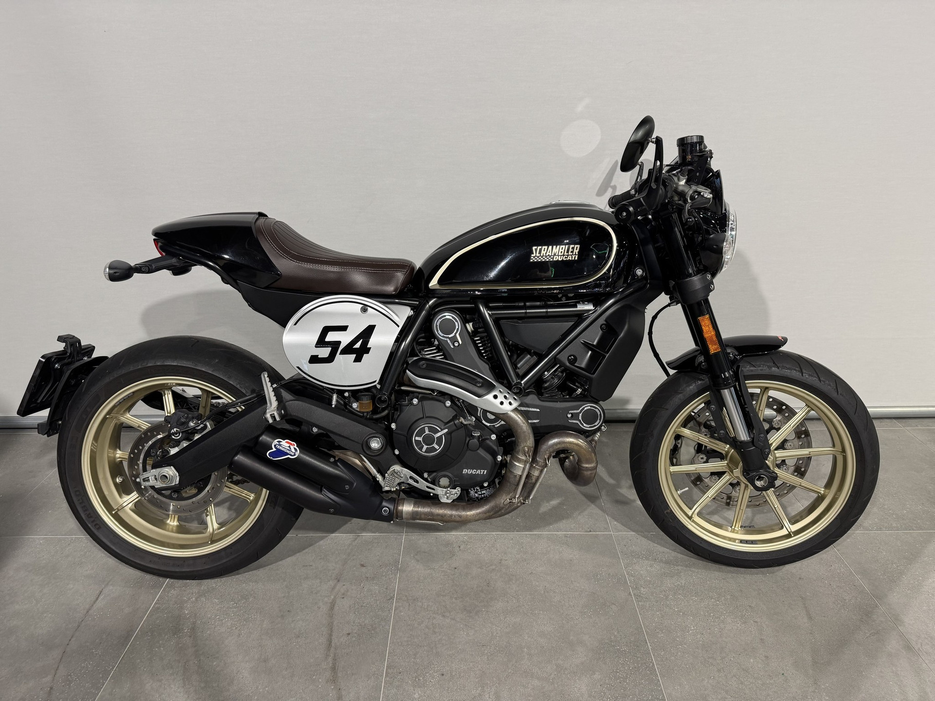 Ducati SCRAMBLER CAFE RACER